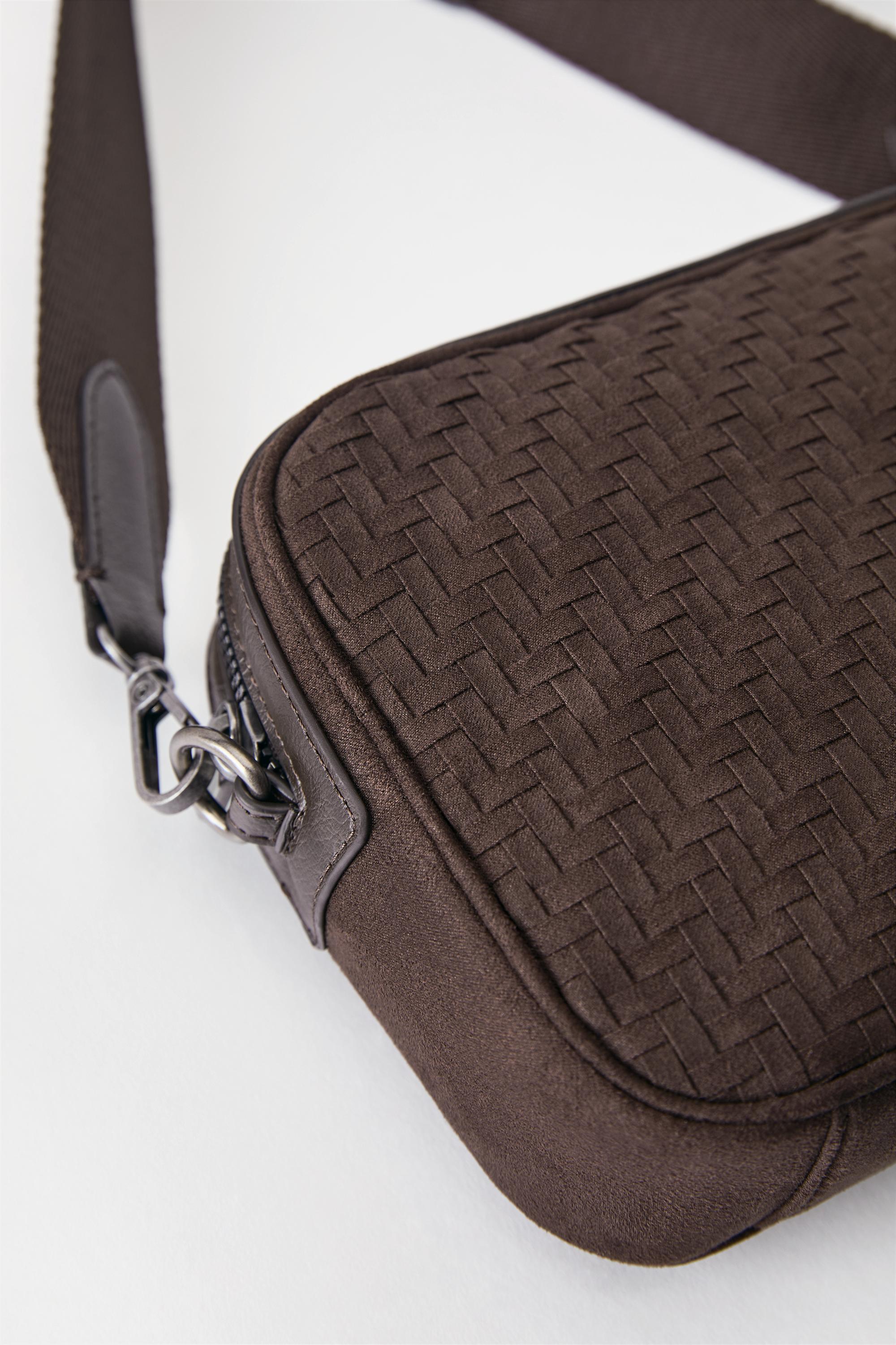 Woven crossbody bag — Brown