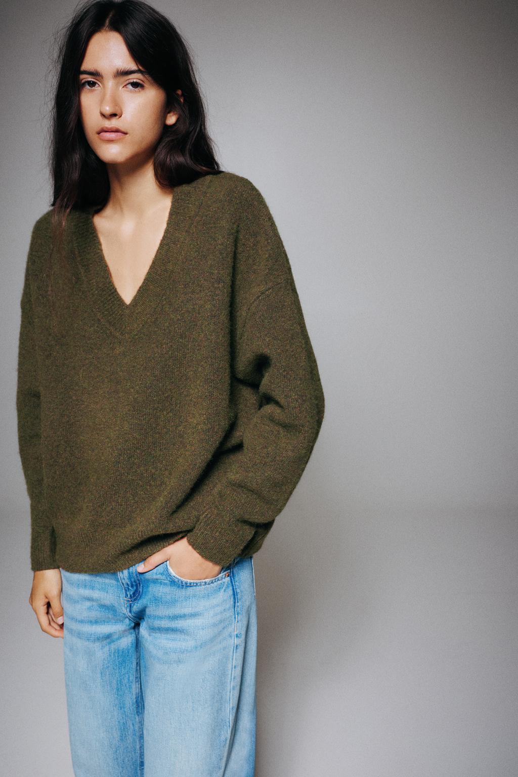 Pull&Bear Boxy V-yaxal sviter