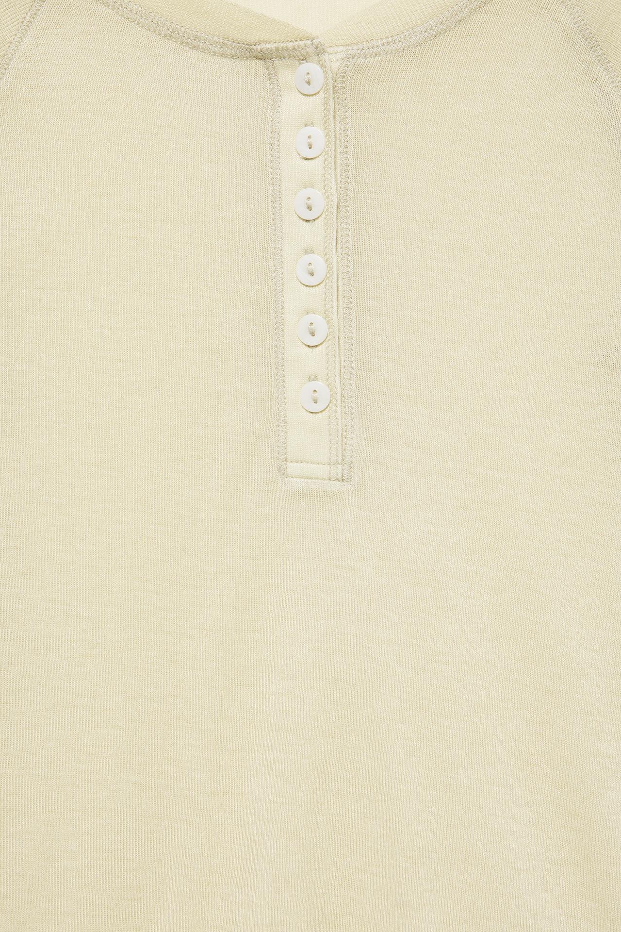 Henley neck button T-shirt — Faded green