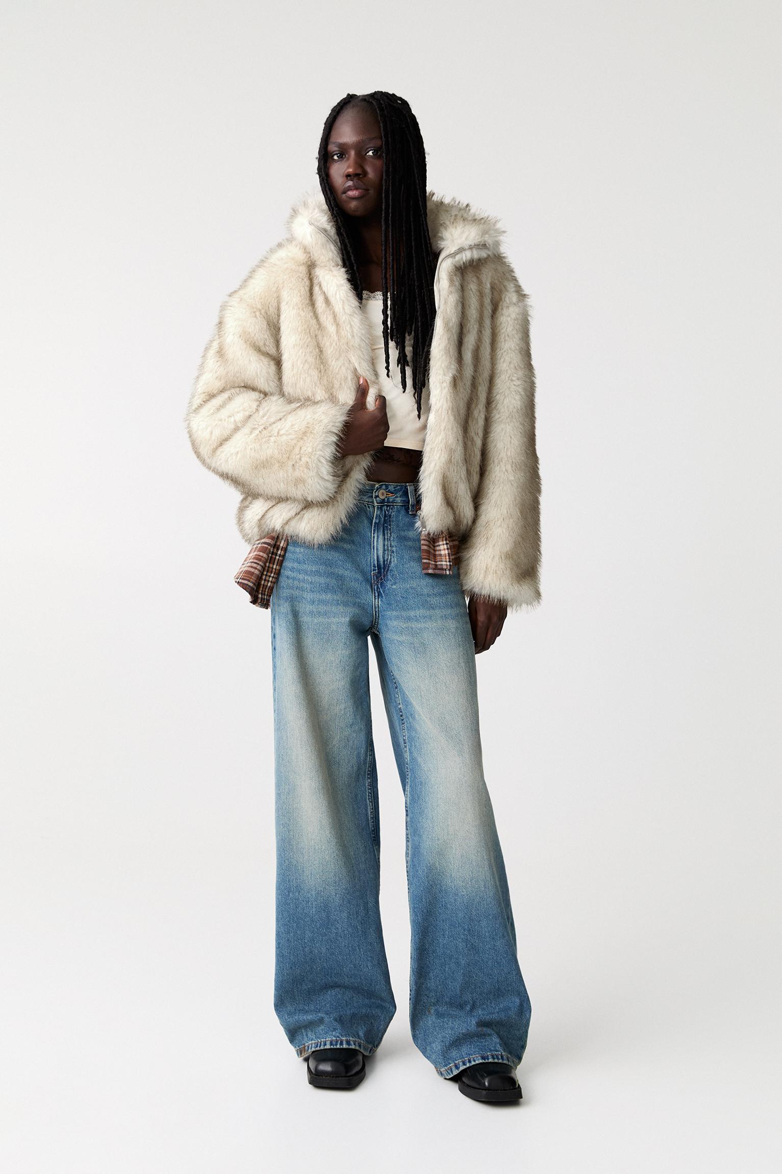 Pull and bear faux fur coat best sale