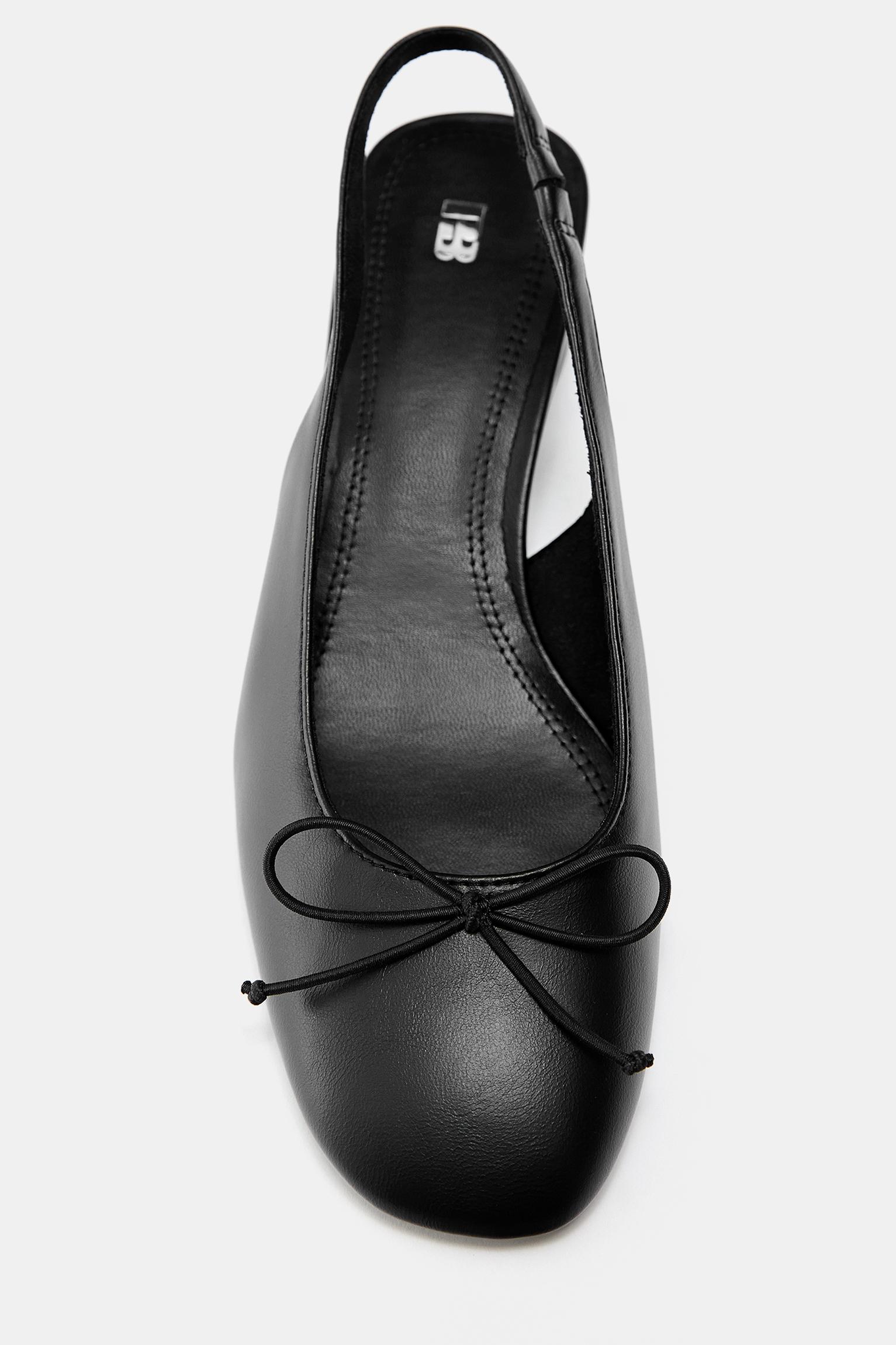 Heeled ballerinas — Black