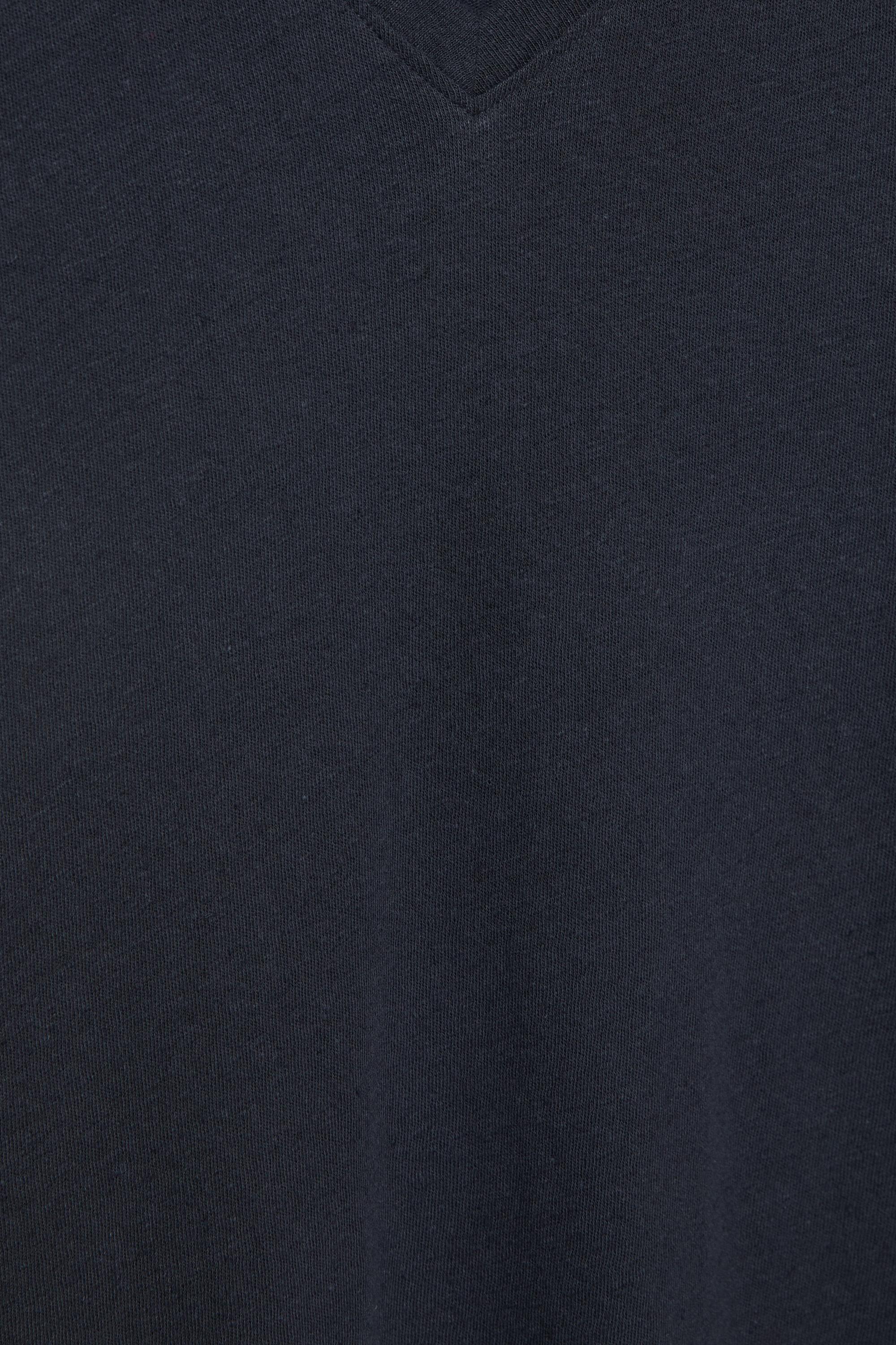 V-neck linen T-shirt — Medium grey