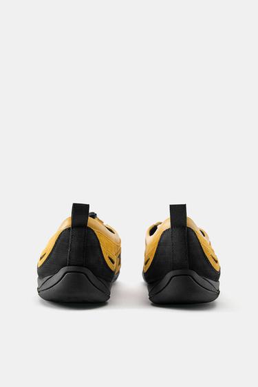 Often leather tabi trainers — Yellow 5
