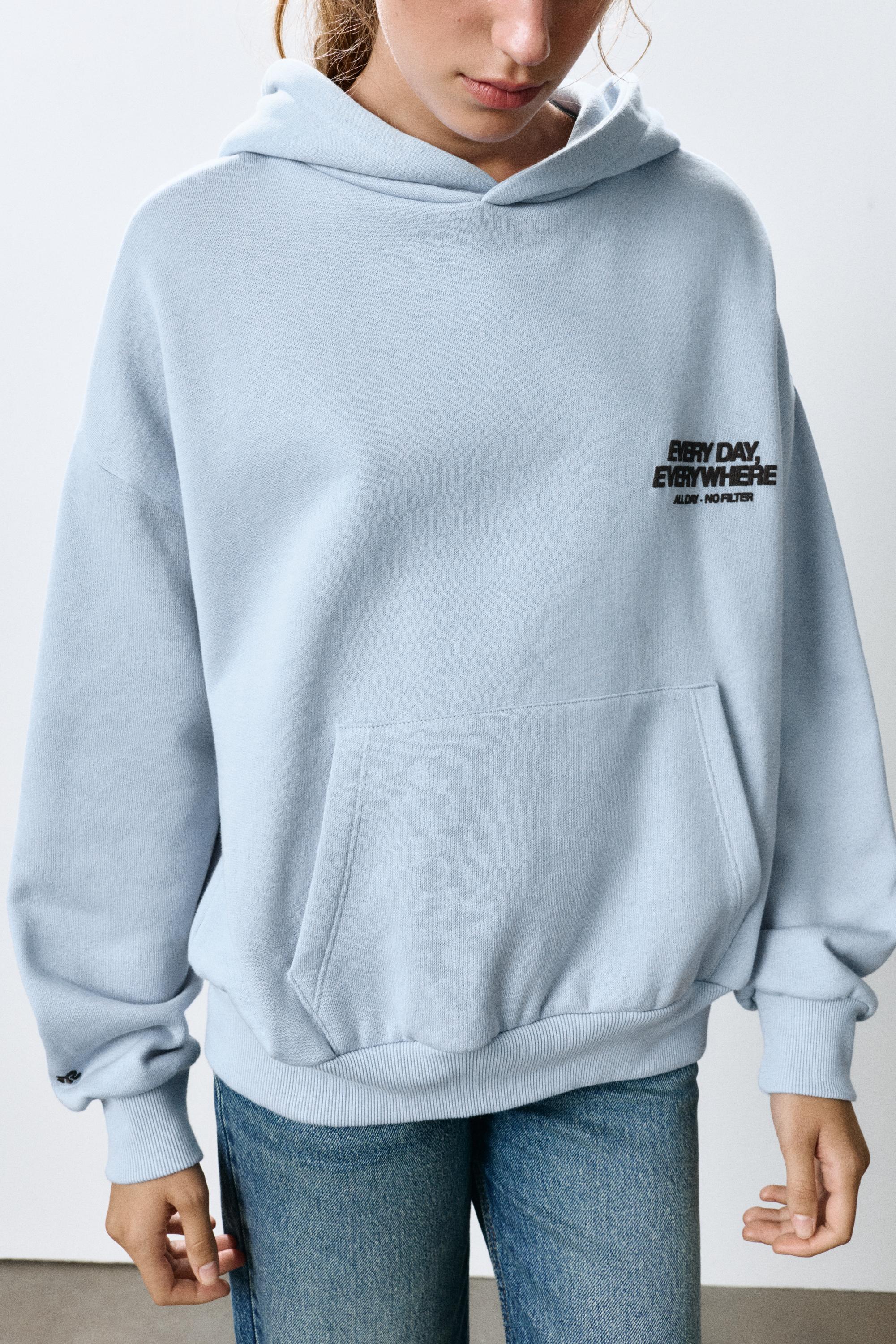 Oversize graphic hoodie — Pastel blue