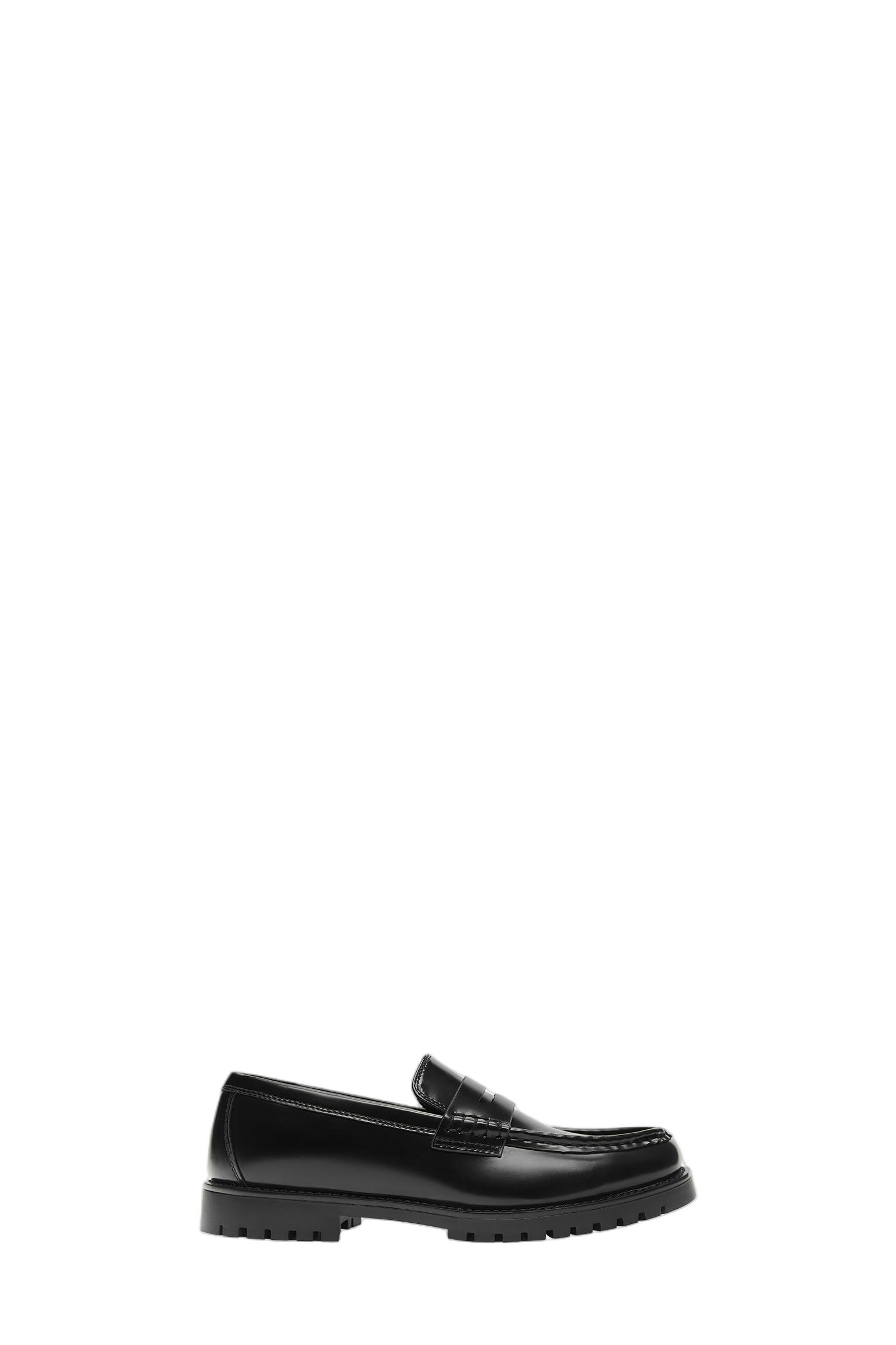Casual loafers — Black