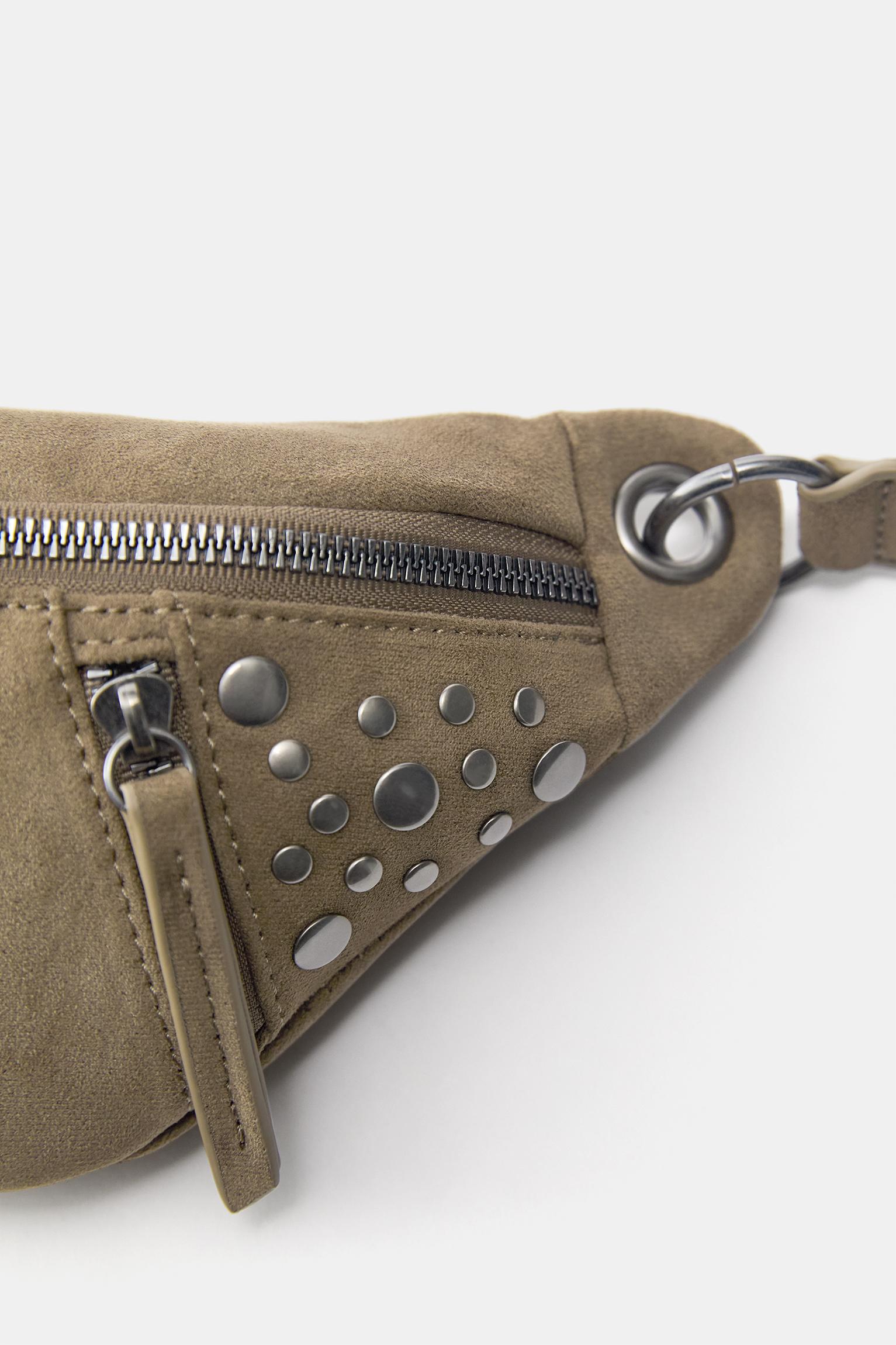 Studded belt bag — Beige