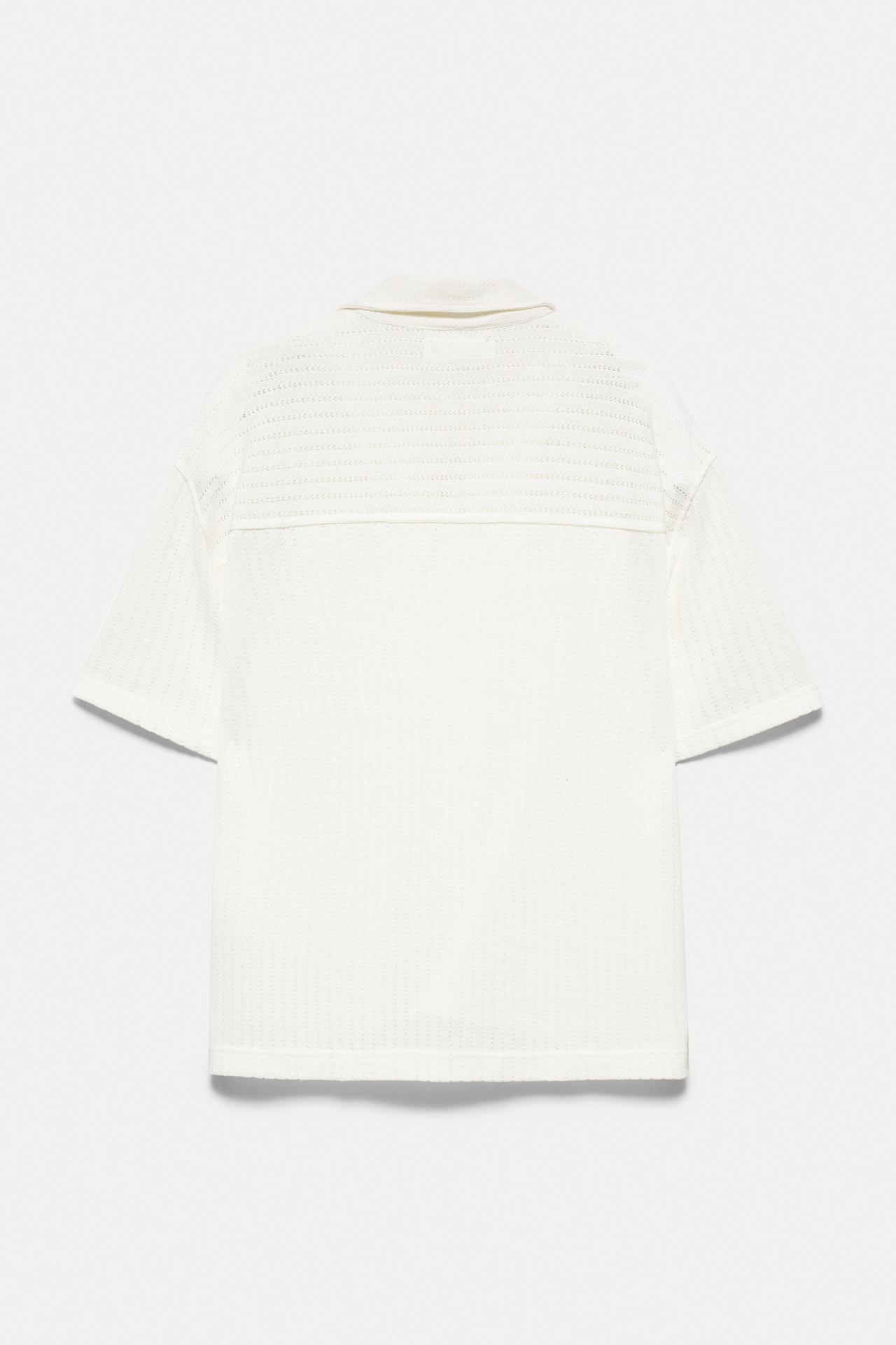 Short sleeve cutwork shirt — White tones
