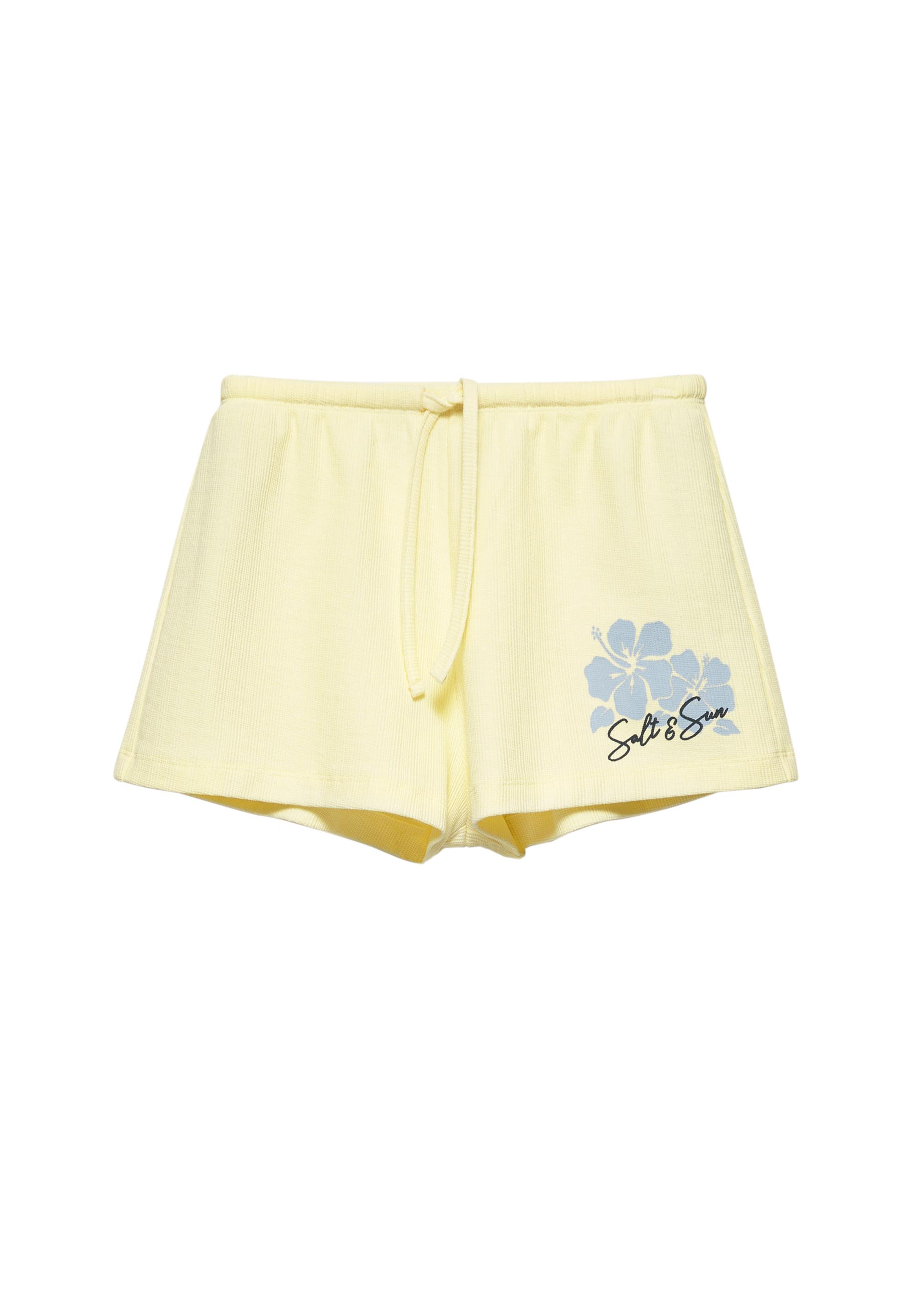 Floral textured shorts — Pale yellow
