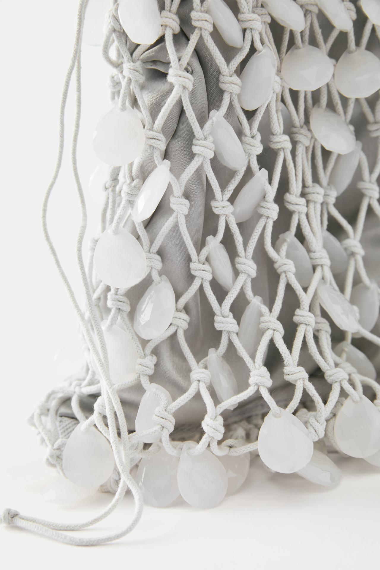 Beaded shoulder bag — Grey