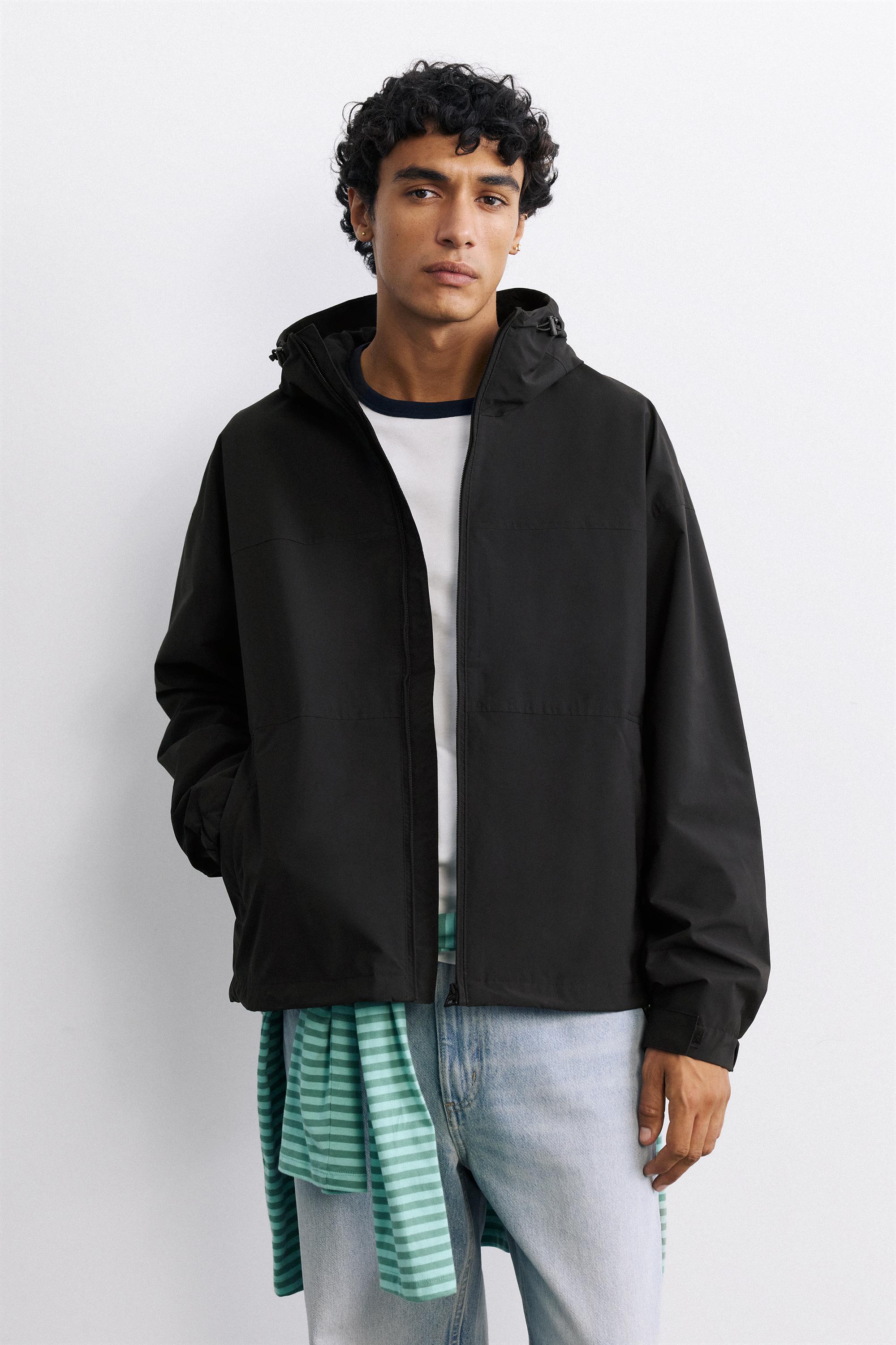 Lightweight hooded raincoat — Black
