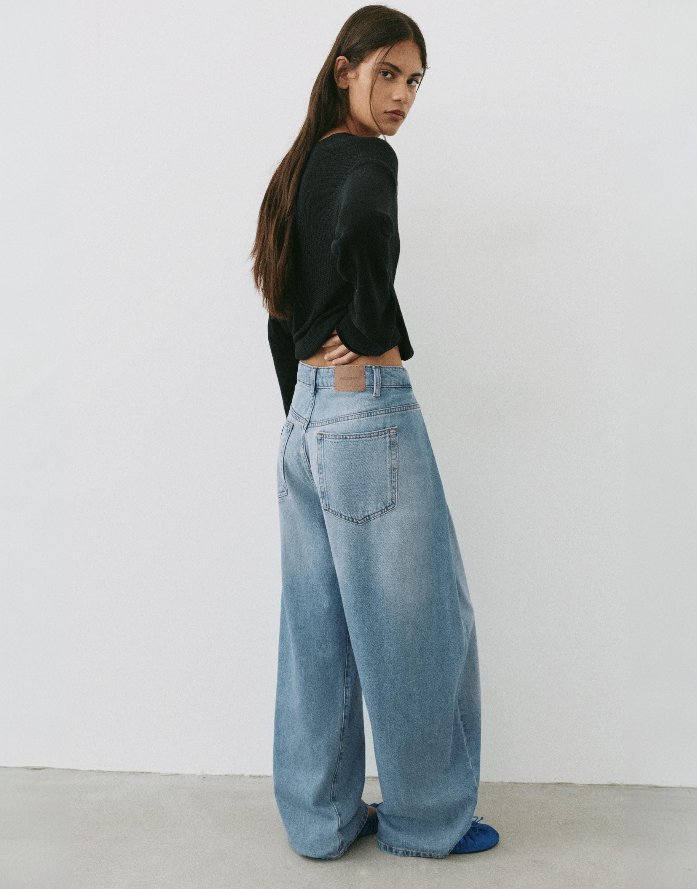 Pleated balloon fit baggy jeans — Pale blue