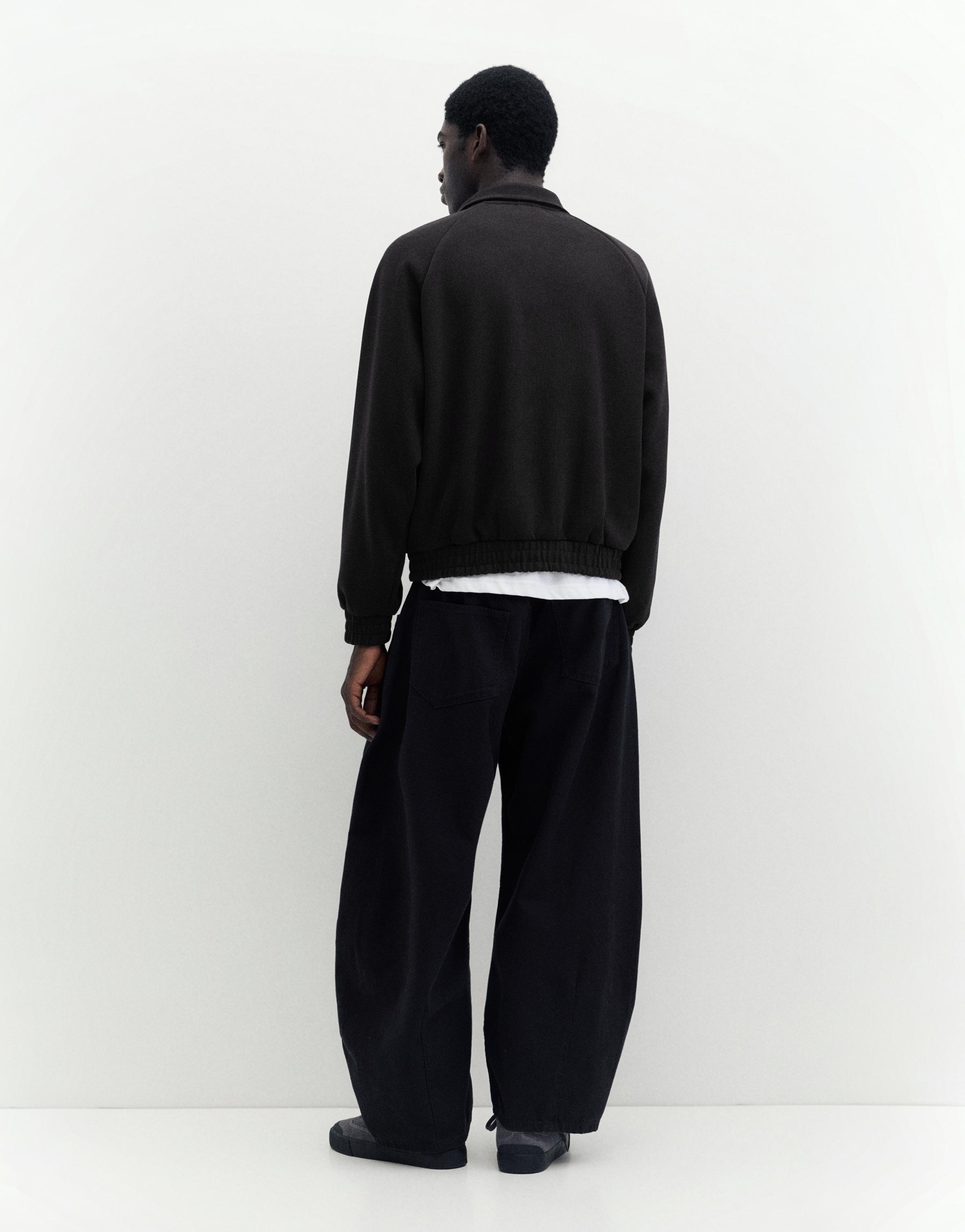 Zip-up sweatshirt with toggles — Black