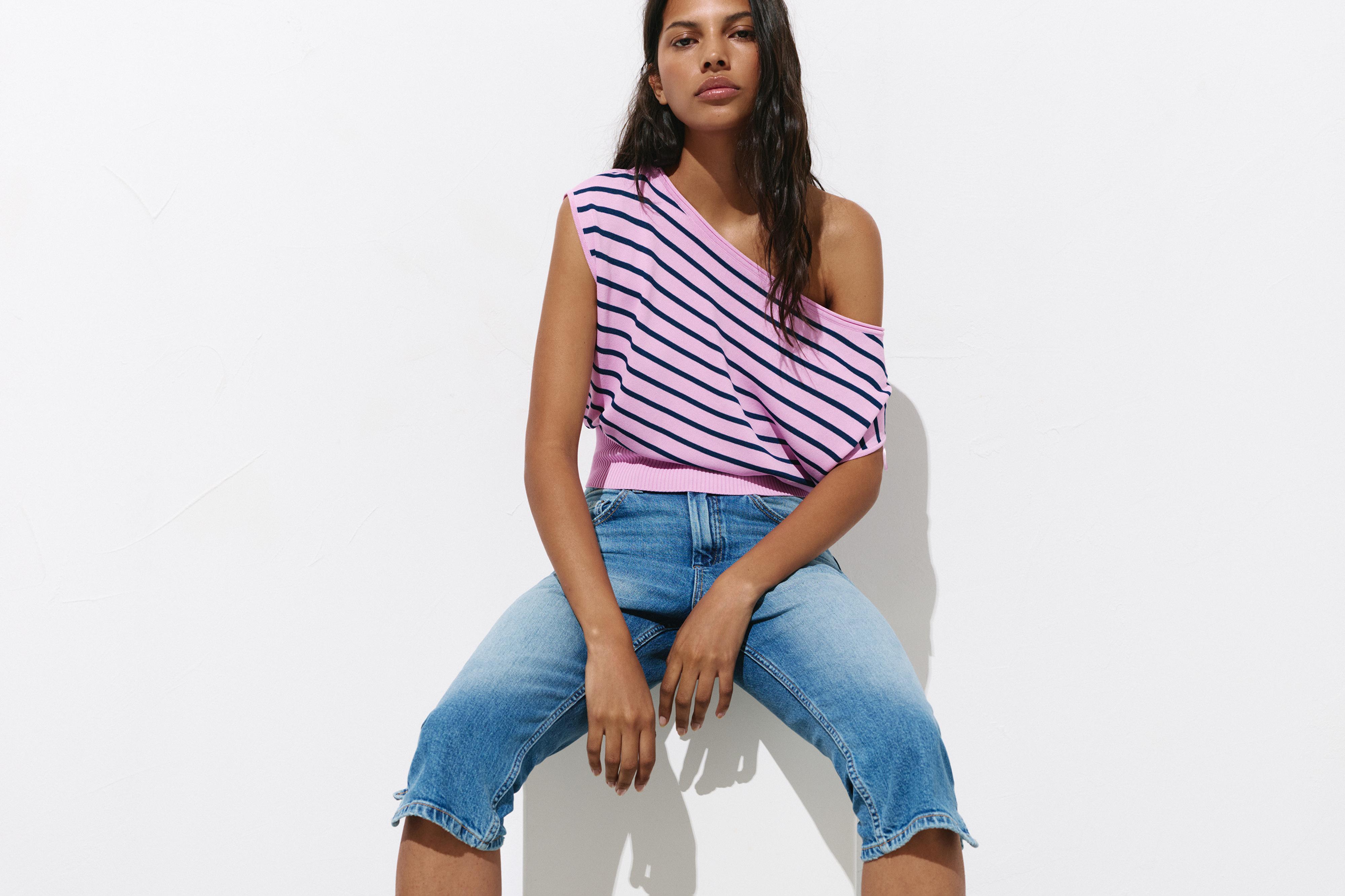 Asymmetric knit T-shirt — Pink