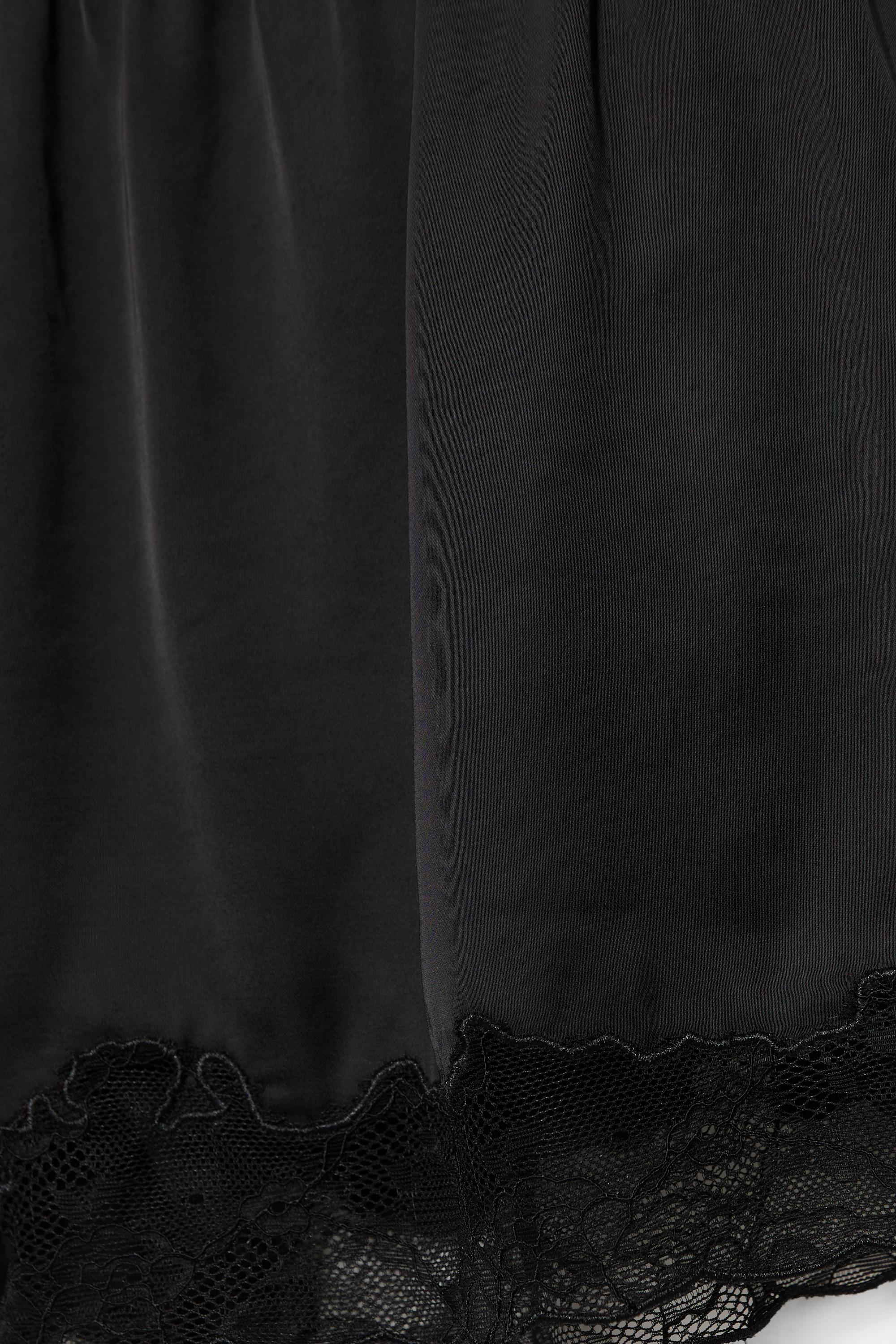 Satin lace cami shorts — Black