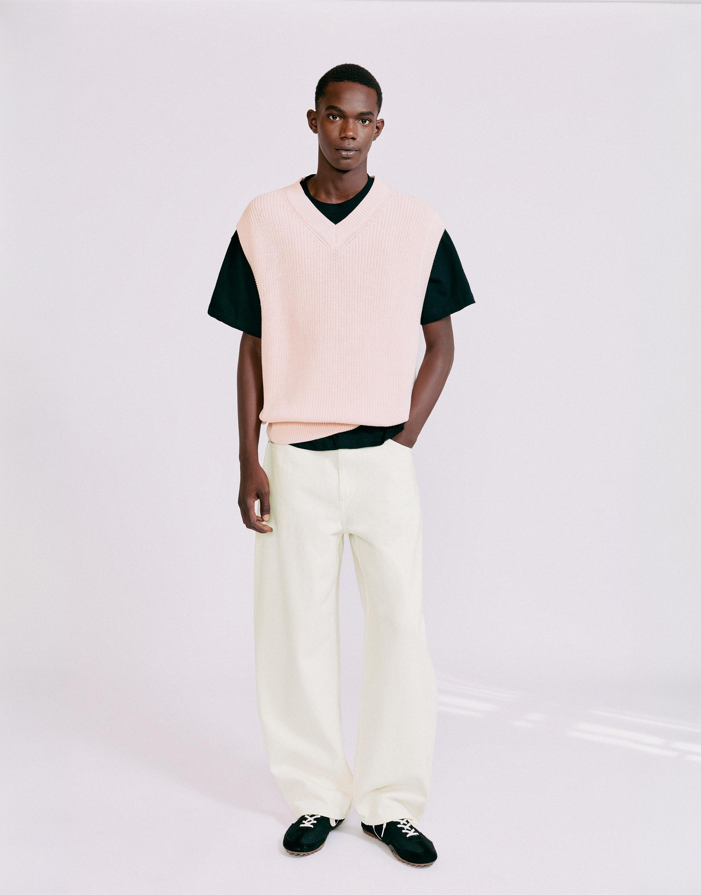 Knit vest — Pastel pink