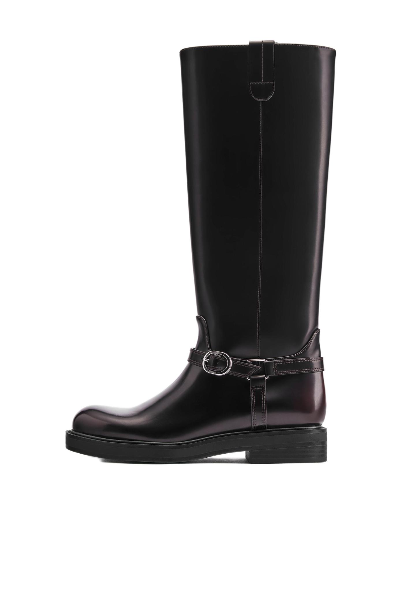 Flat high-leg buckled boots — Burgundy