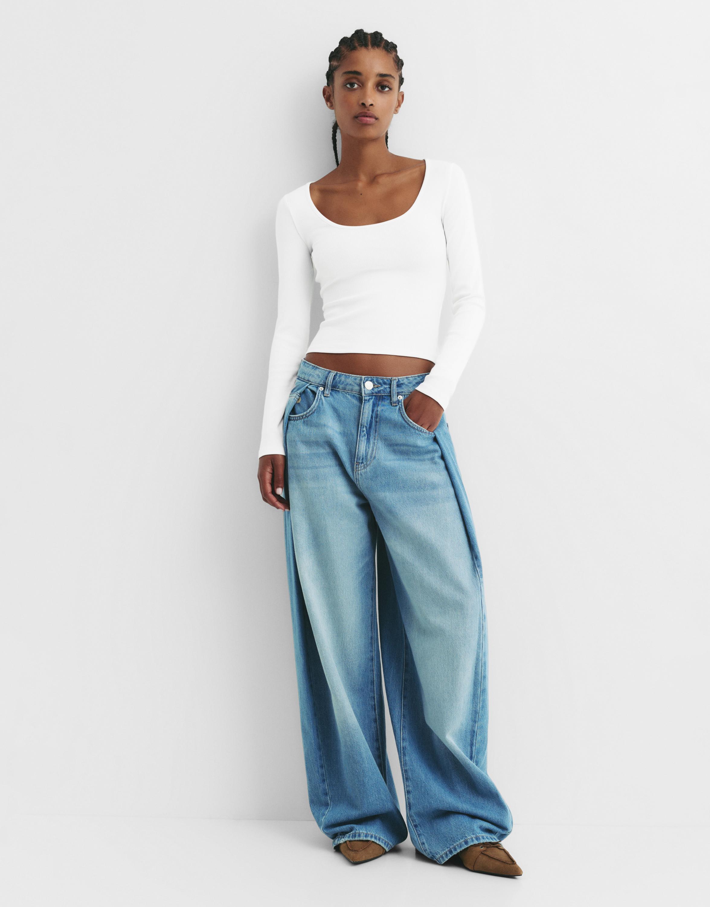 Ribbed round neck T-shirt — White