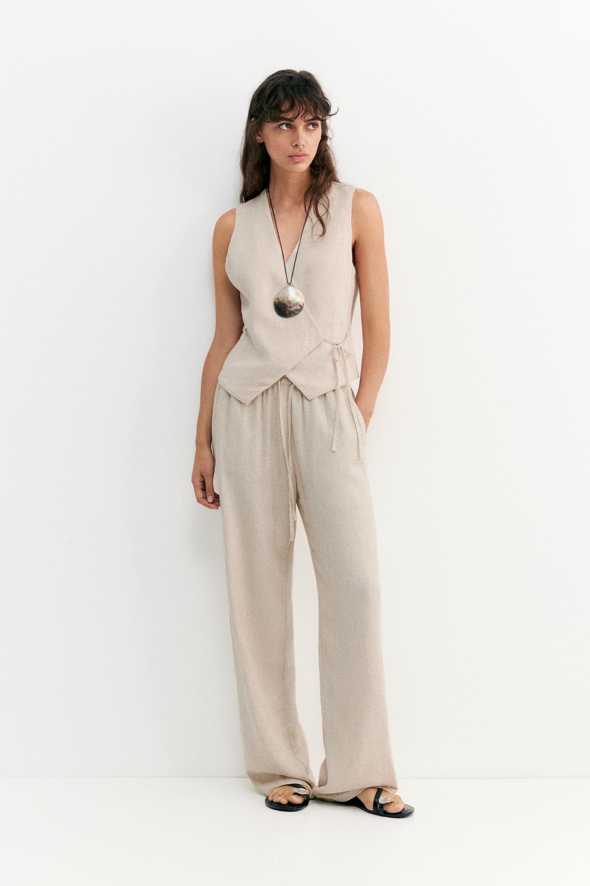 Rustic linen-blend waistcoat — Beige