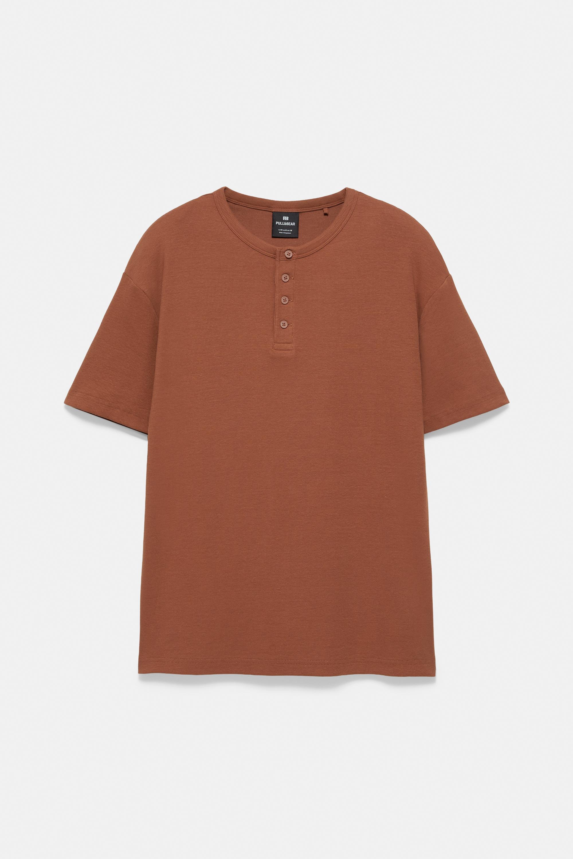 Slim-fit Henley T-shirt — Brown