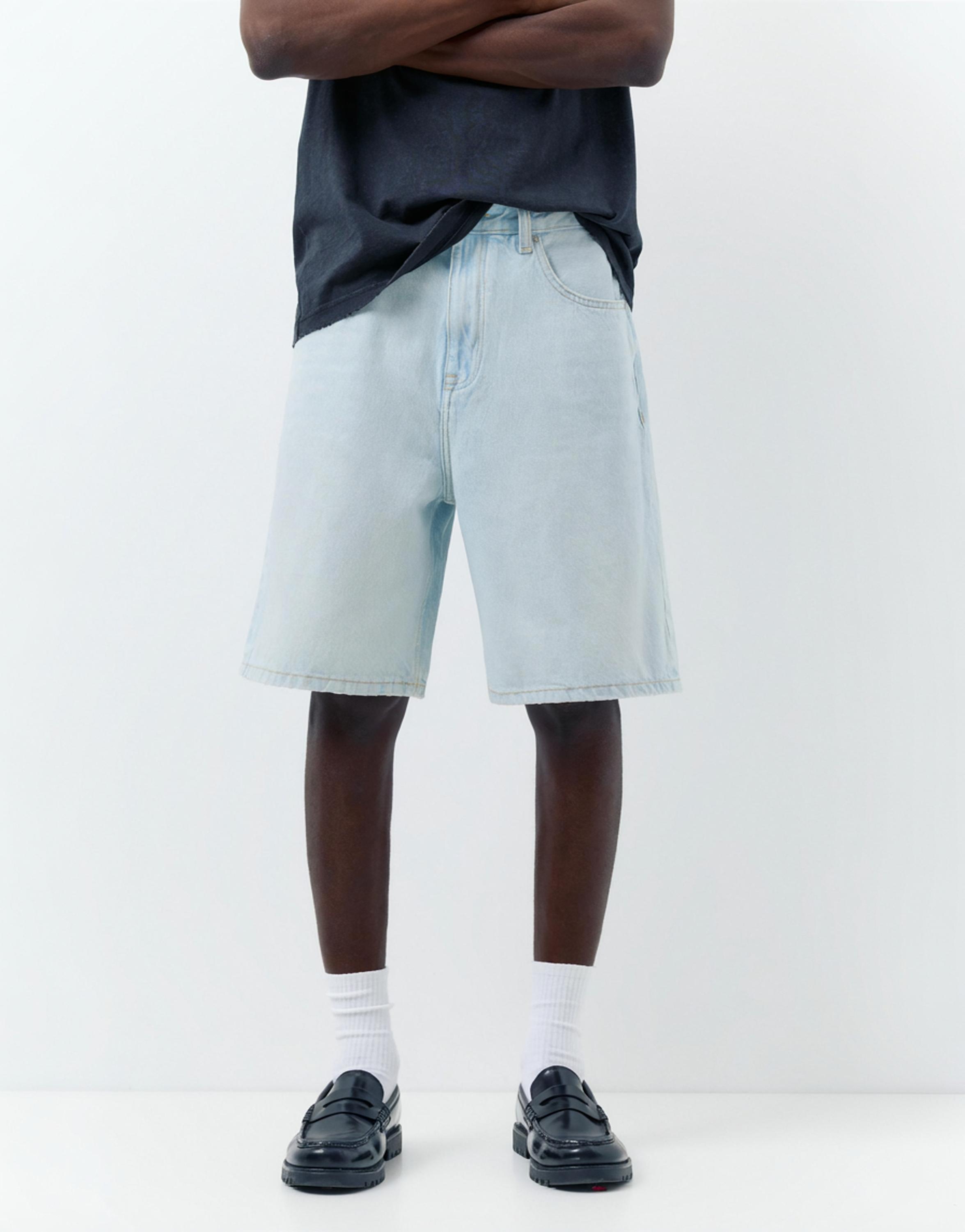 Baggy relaxed fit denim Bermuda shorts — Pale indigo