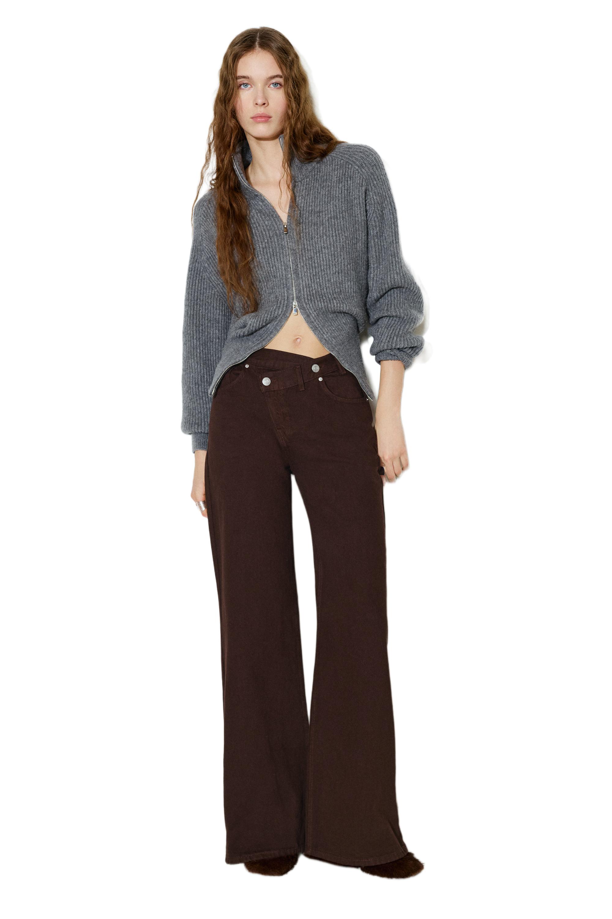 Wide leg jeans with crossover waistband — Brown
