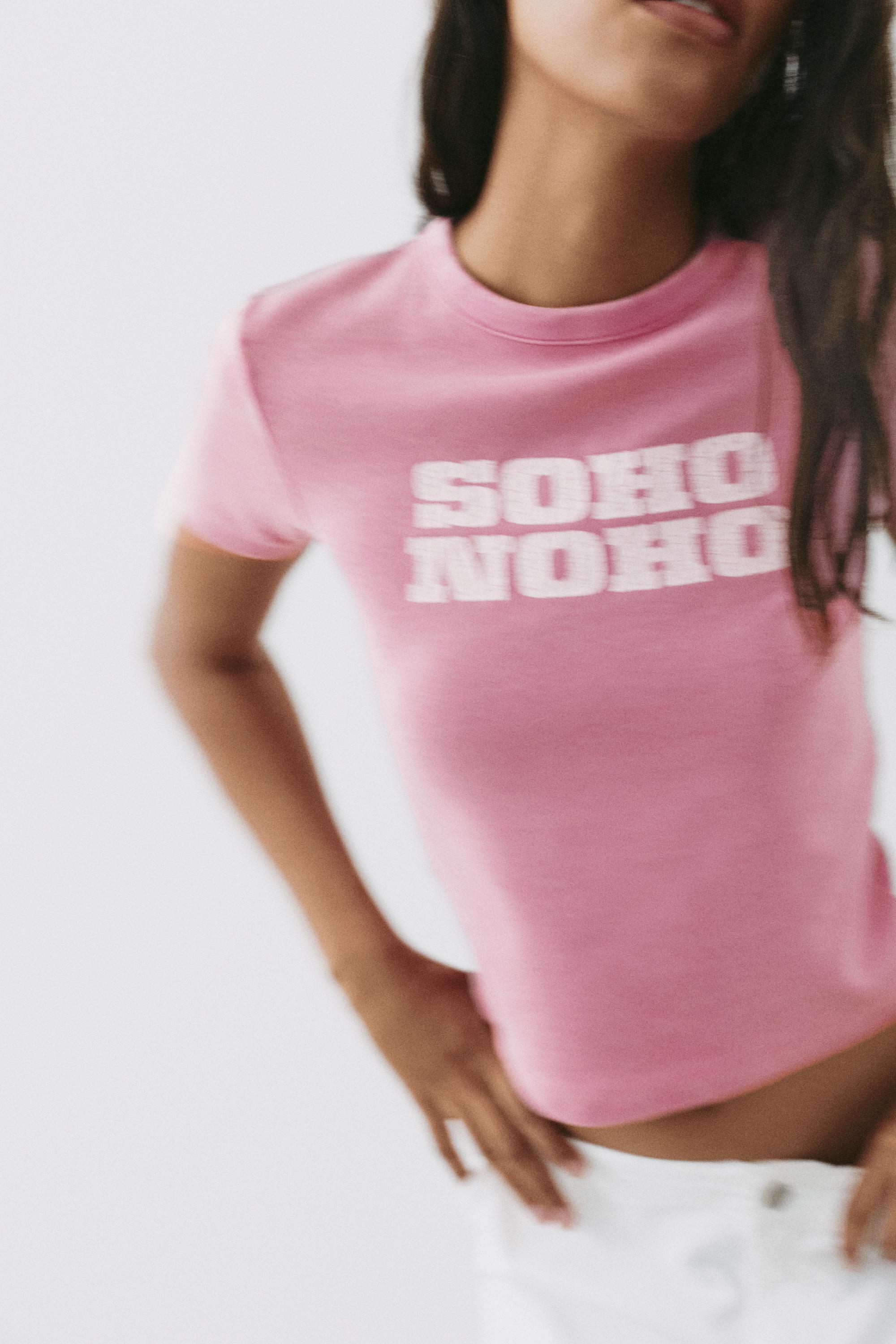 Crackled text graphic T-shirt — Pink