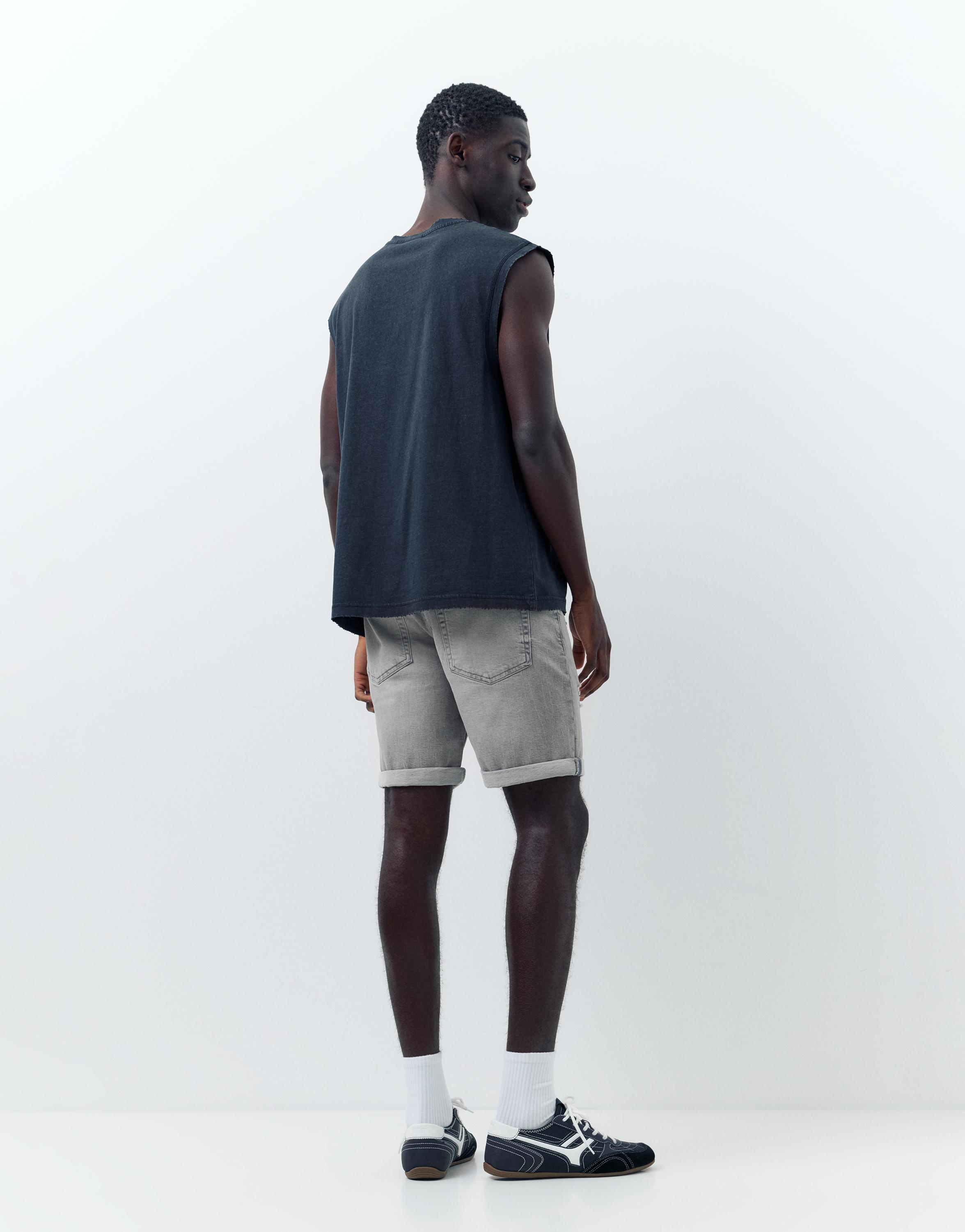 Ripped denim Bermuda shorts — Dark grey