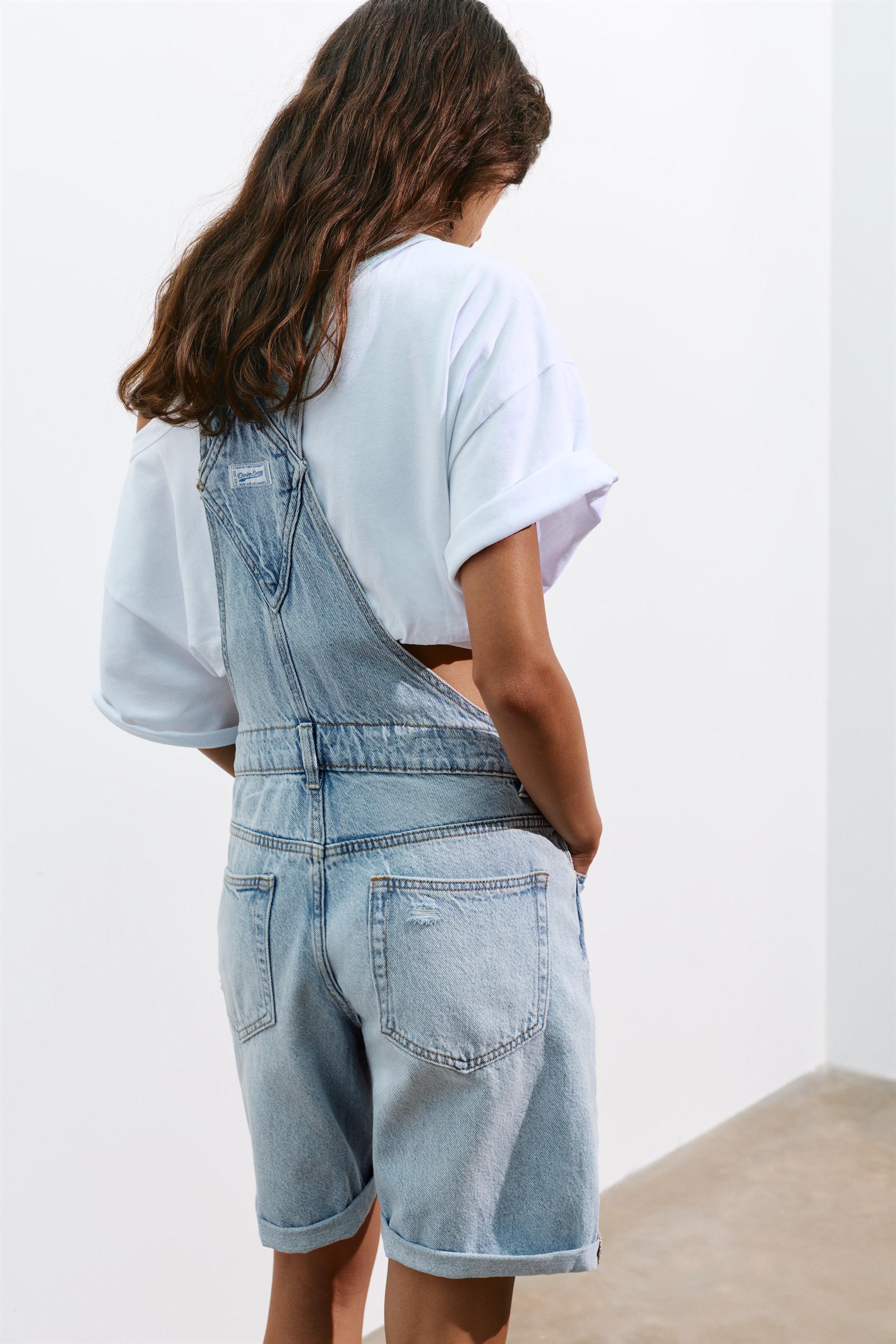 Short denim dungarees — Pale blue