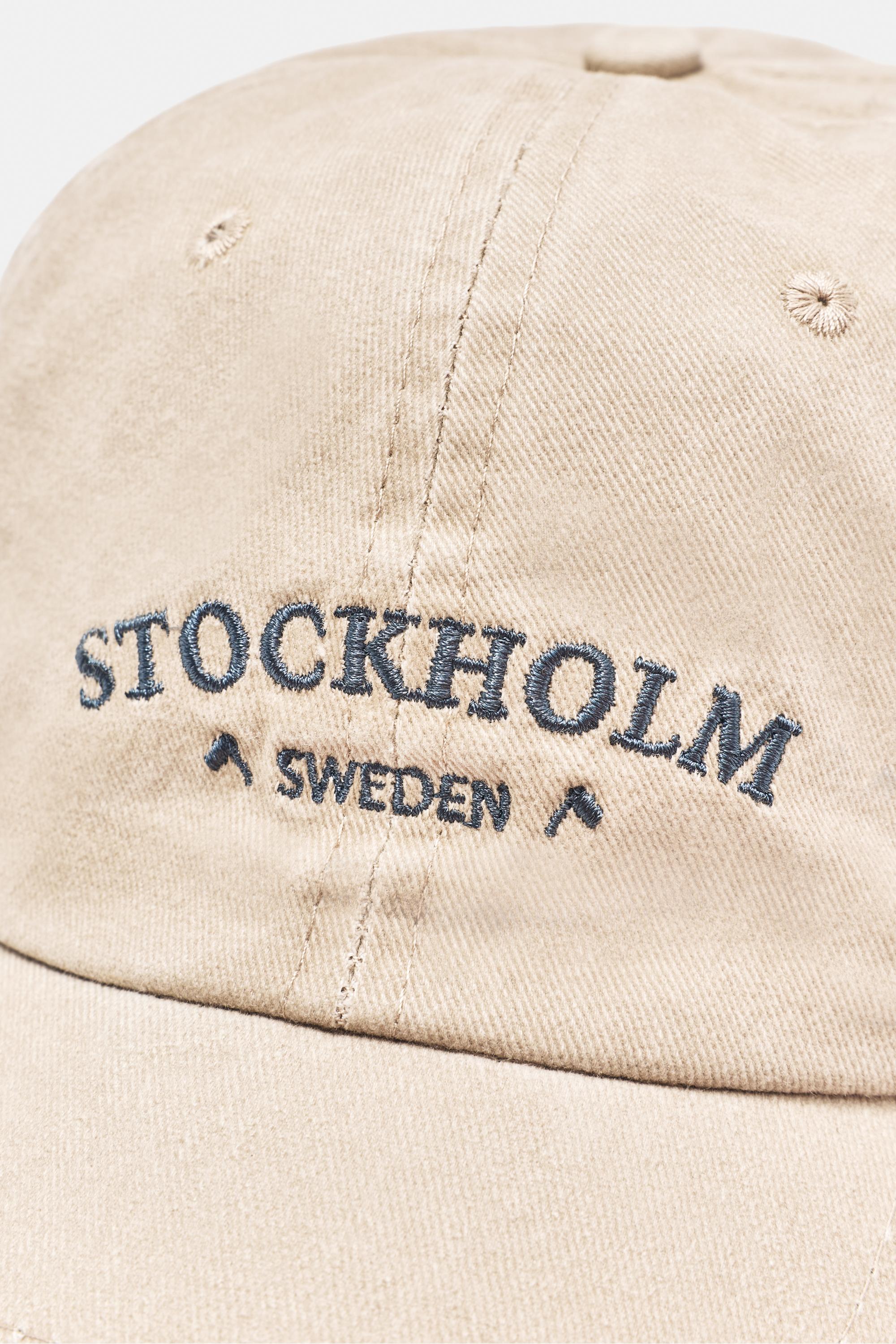 Monaco embroidered cap — Sand