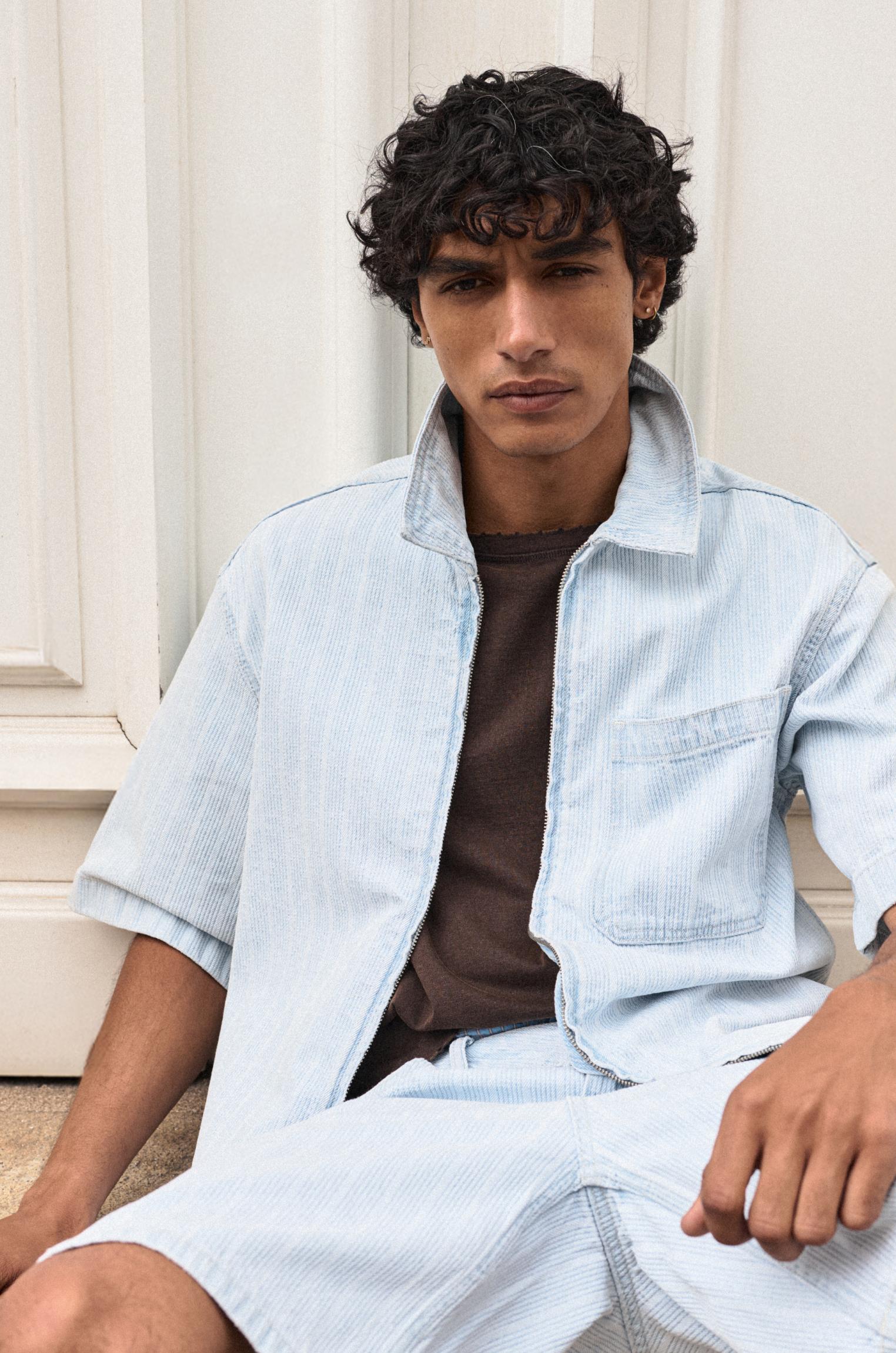 Zip-up denim shirt — Pale blue