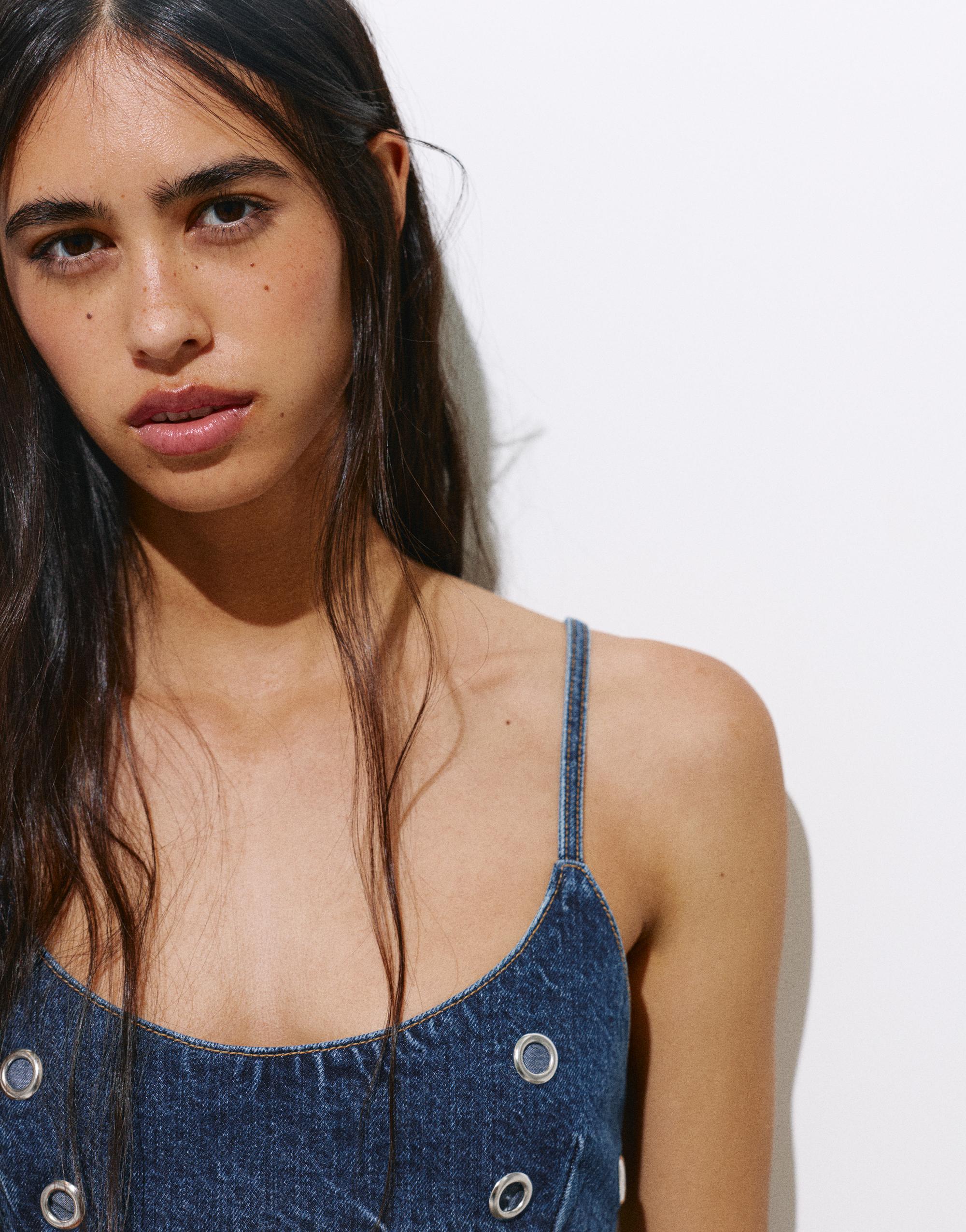 Kuşgözü detaylı denim top - Görsel 10