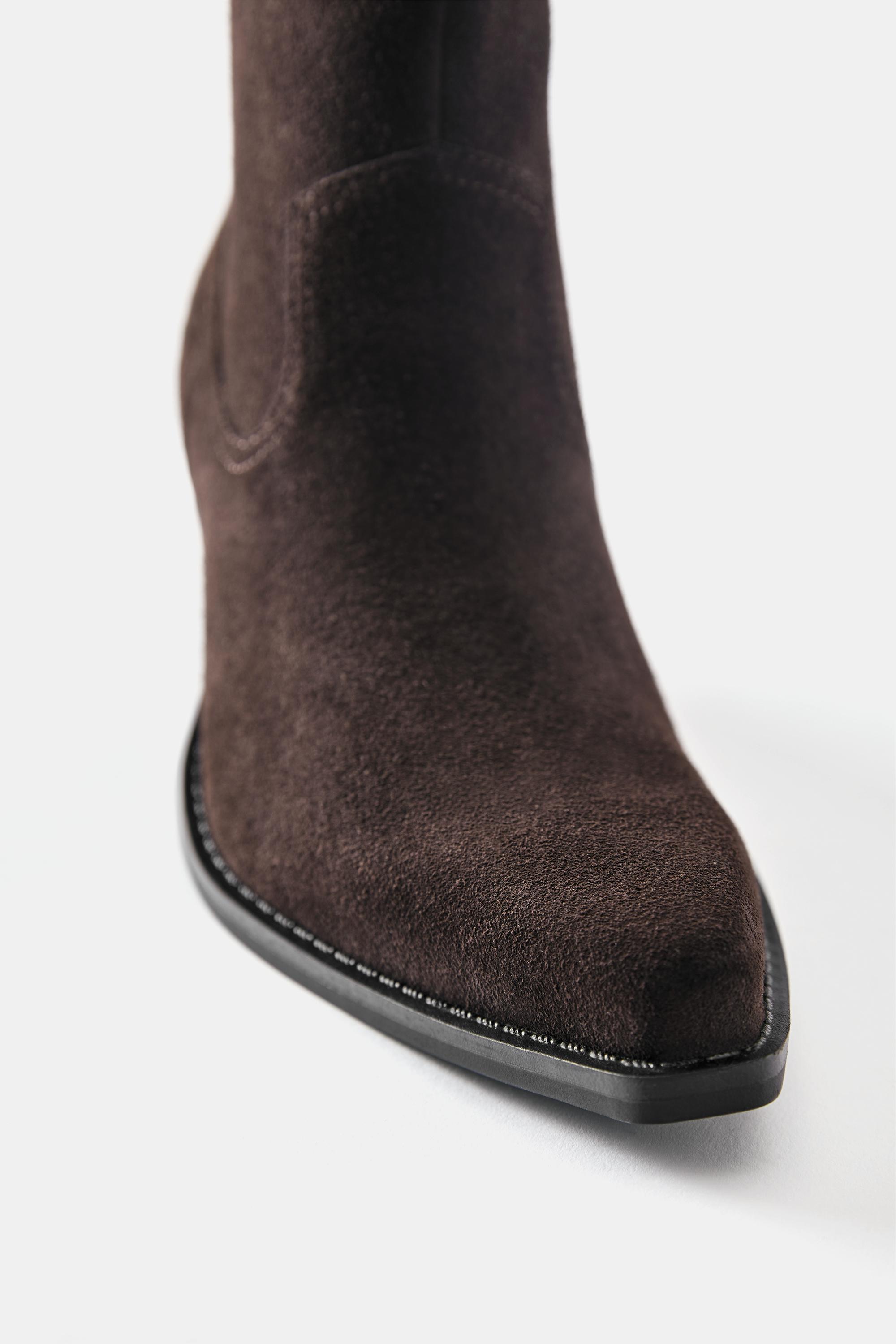 Leather cowboy ankle boots — Brown