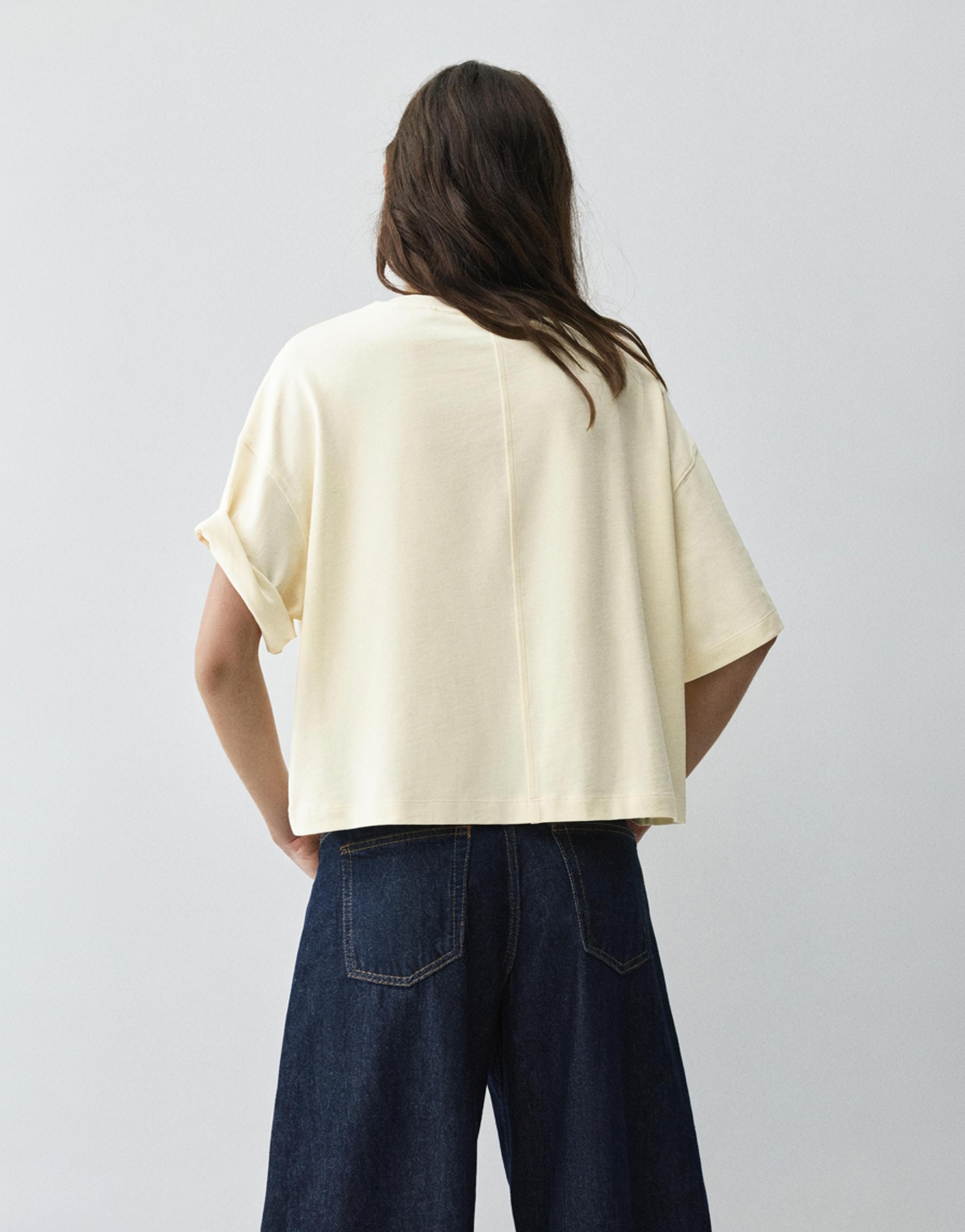 Boxy fit short sleeve T-shirt — Vanilla