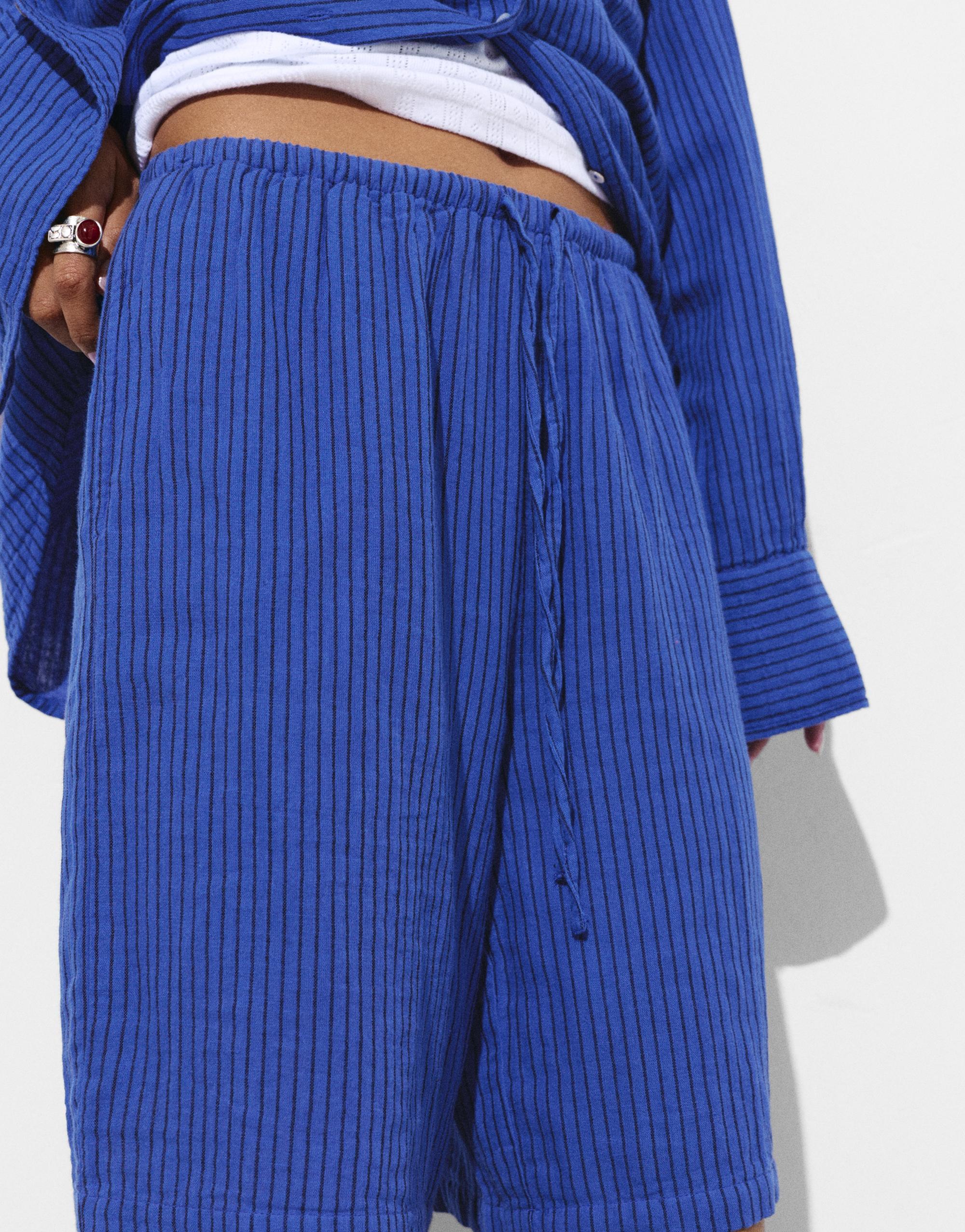 Rustic blue striped Bermuda shorts — Indigo