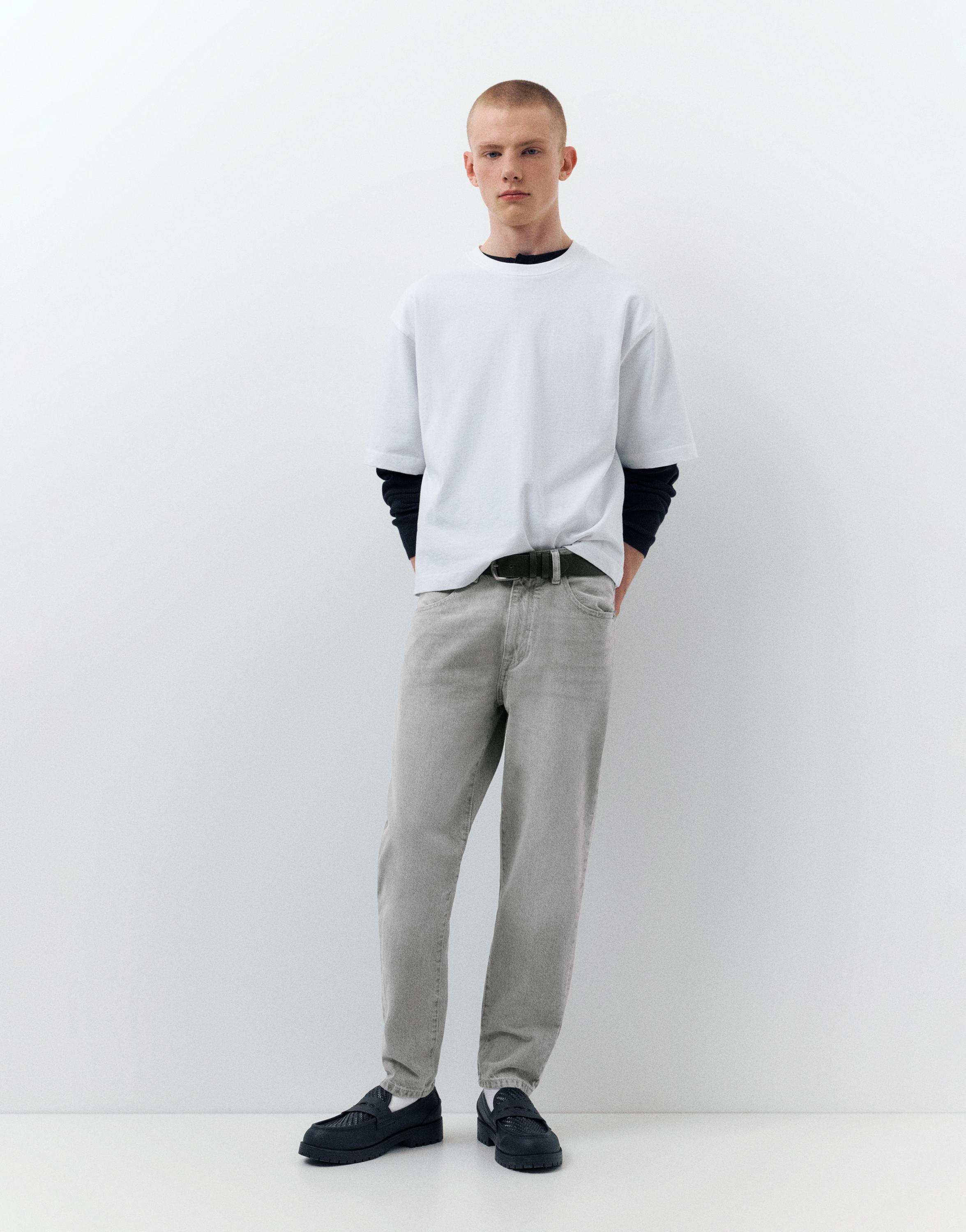 Standard jeans — Pale grey