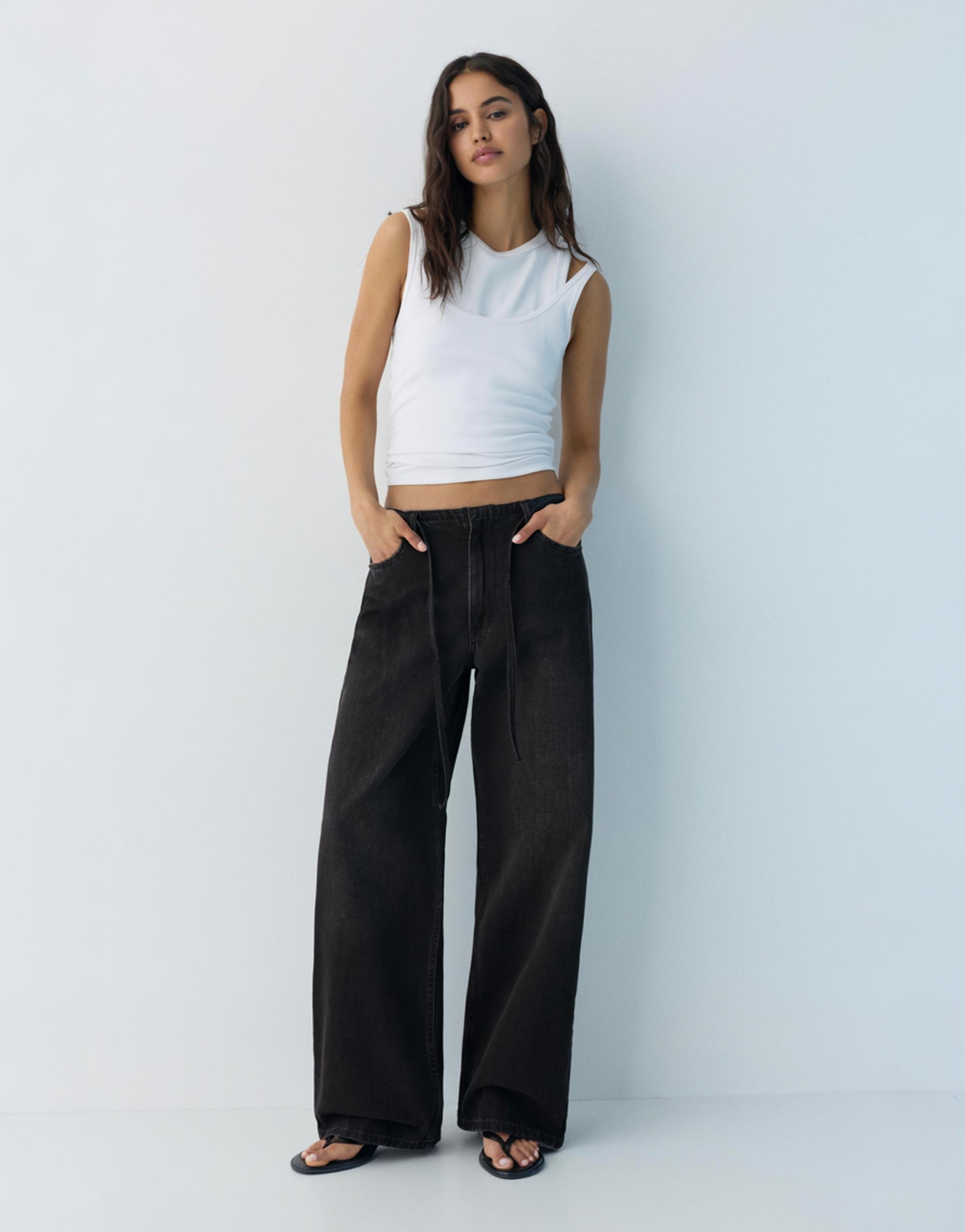Baggy jeans with drawstring — Black