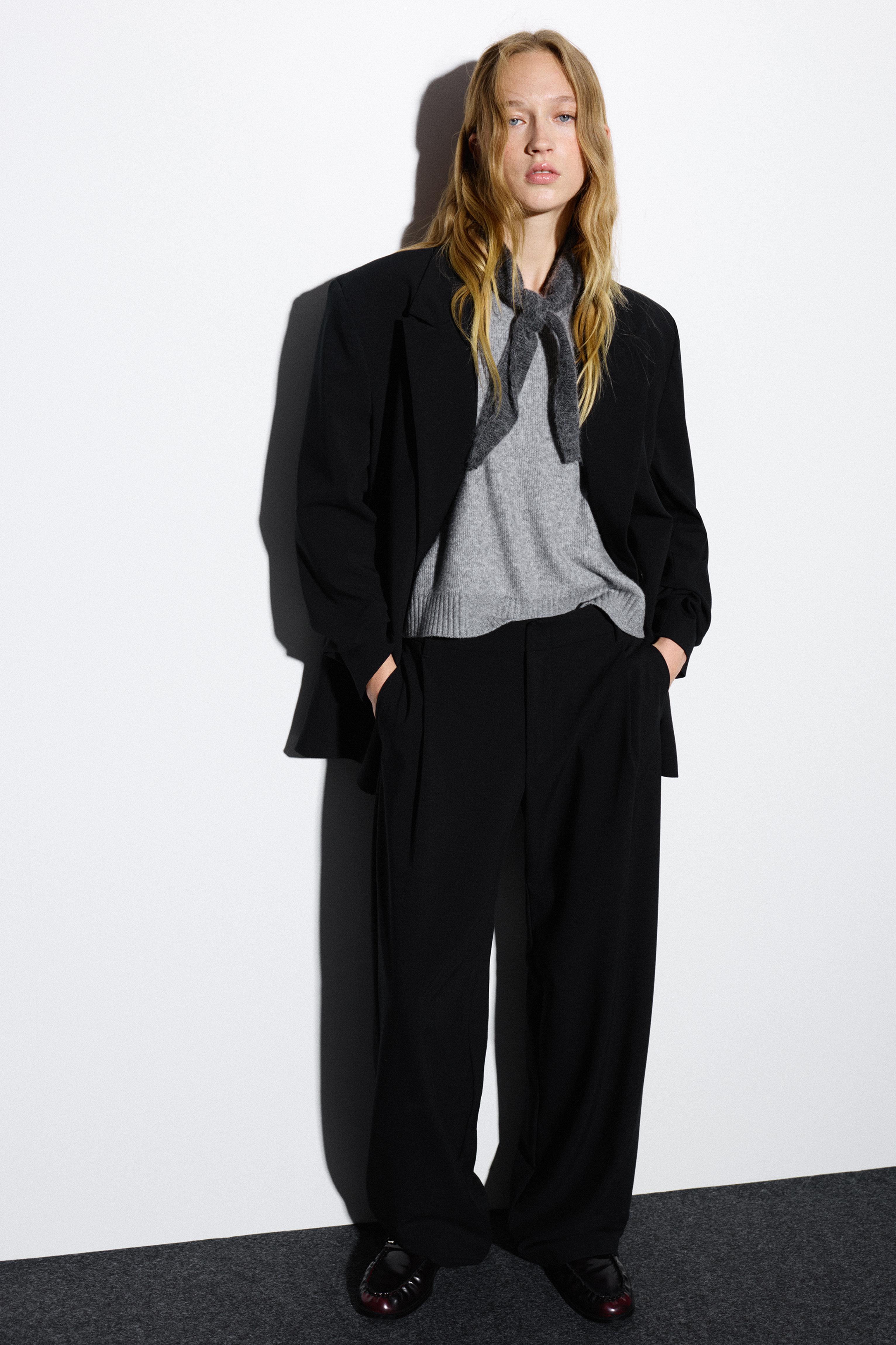 Darted smart trousers — Black