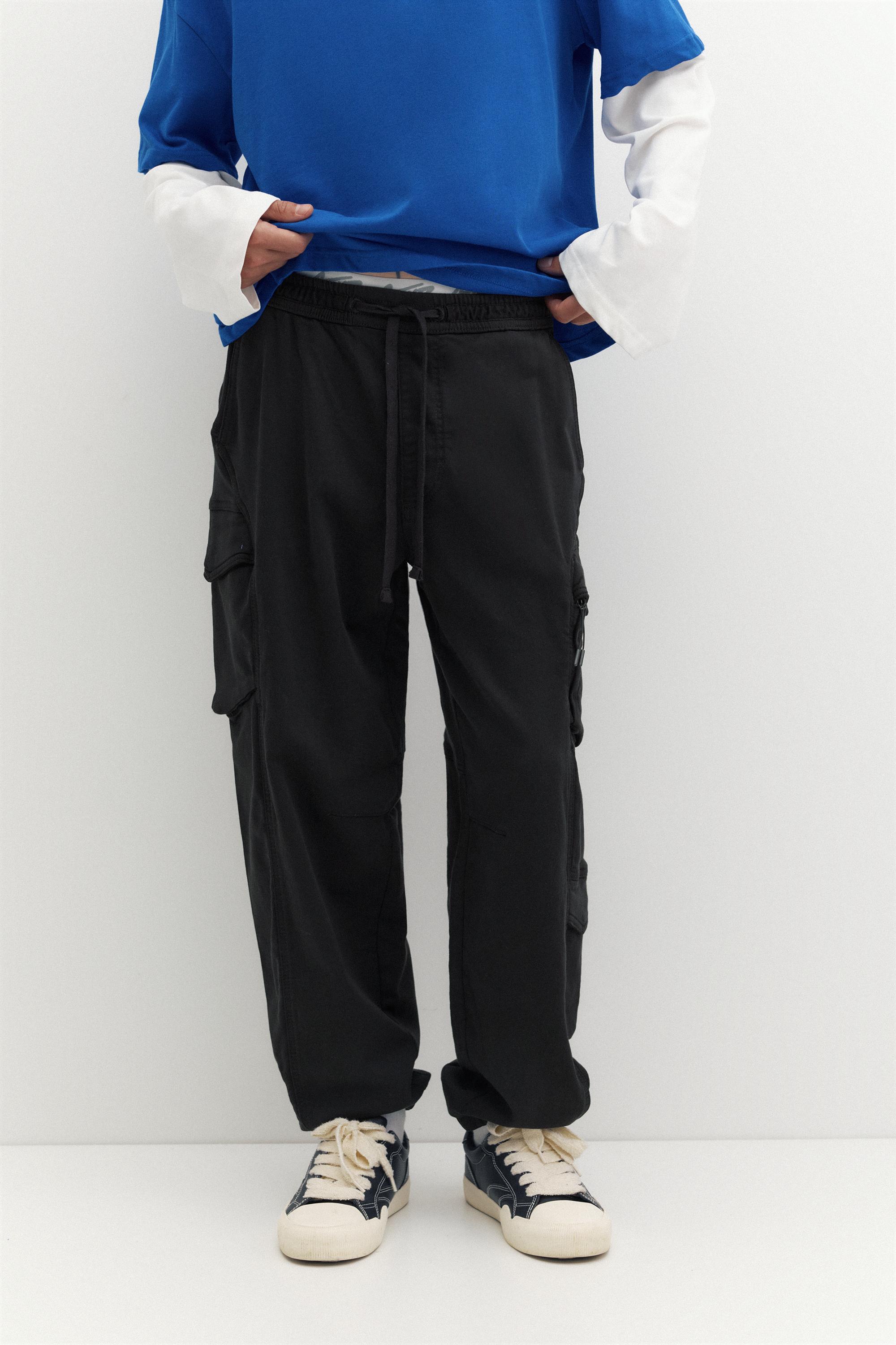 Multi-pocket joggers — Black