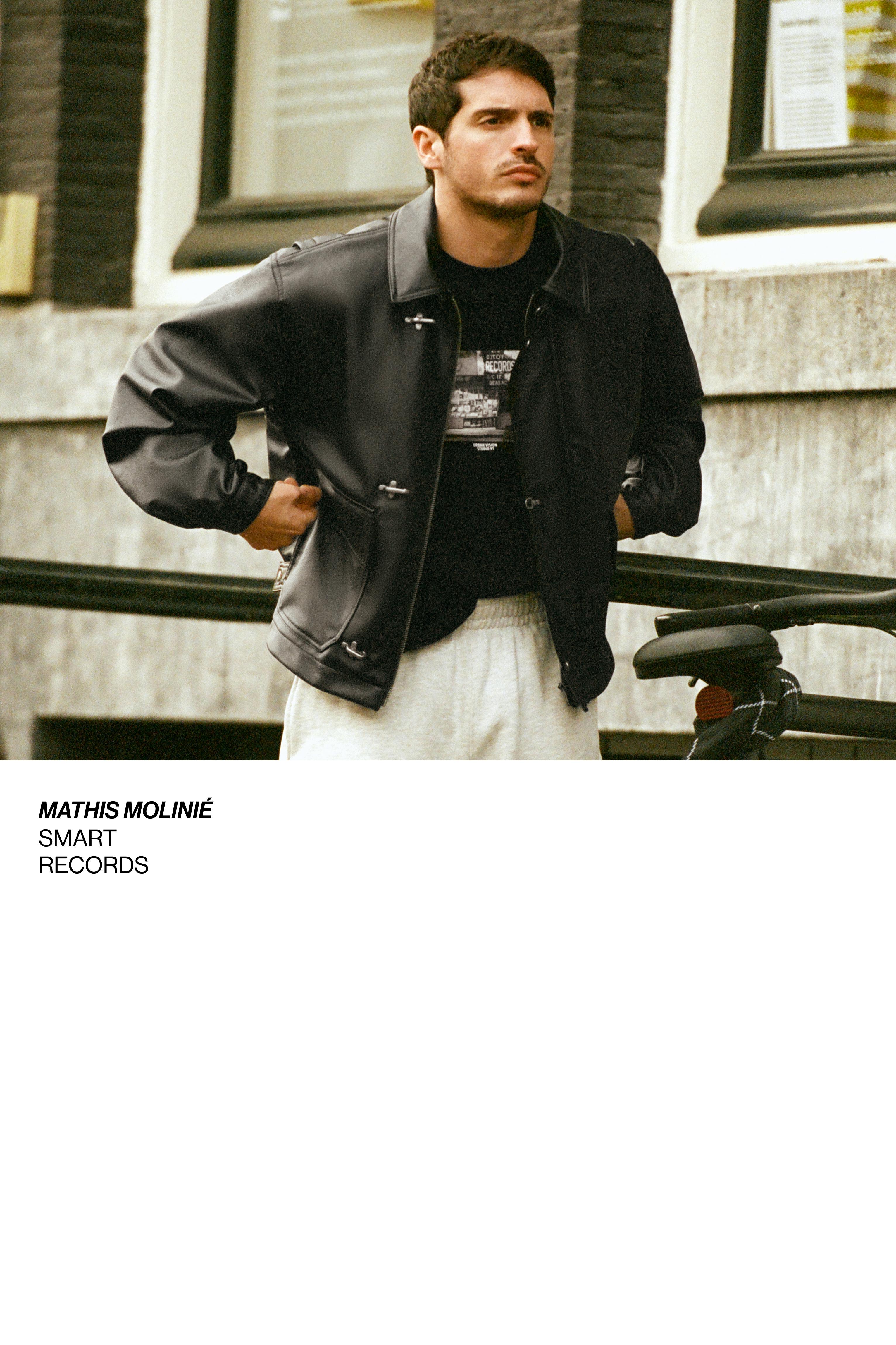 Süslü düğmeli suni deri ceket - Görsel 17