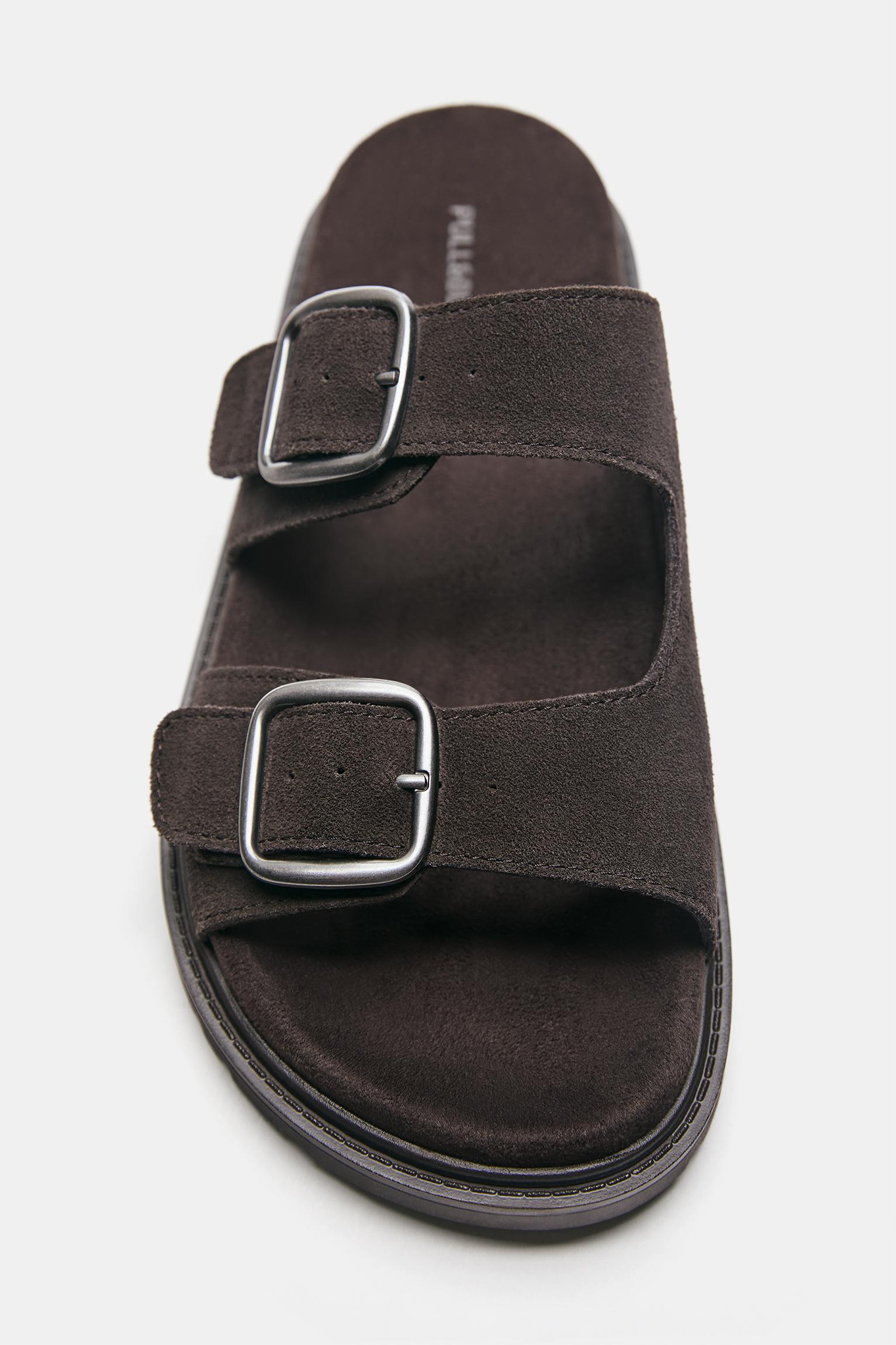 Leather buckle sandals — Brown