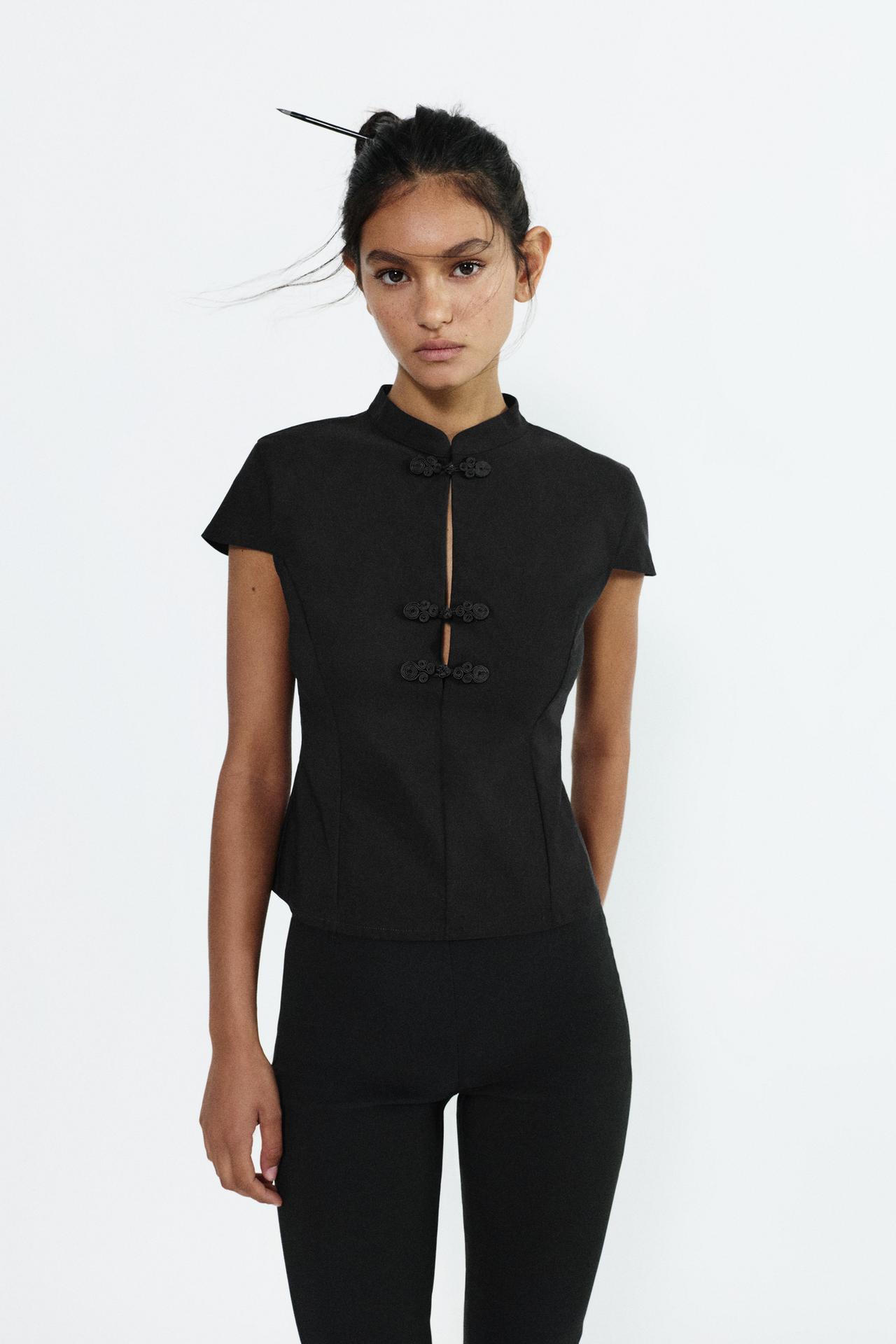 Knot detail top — Black