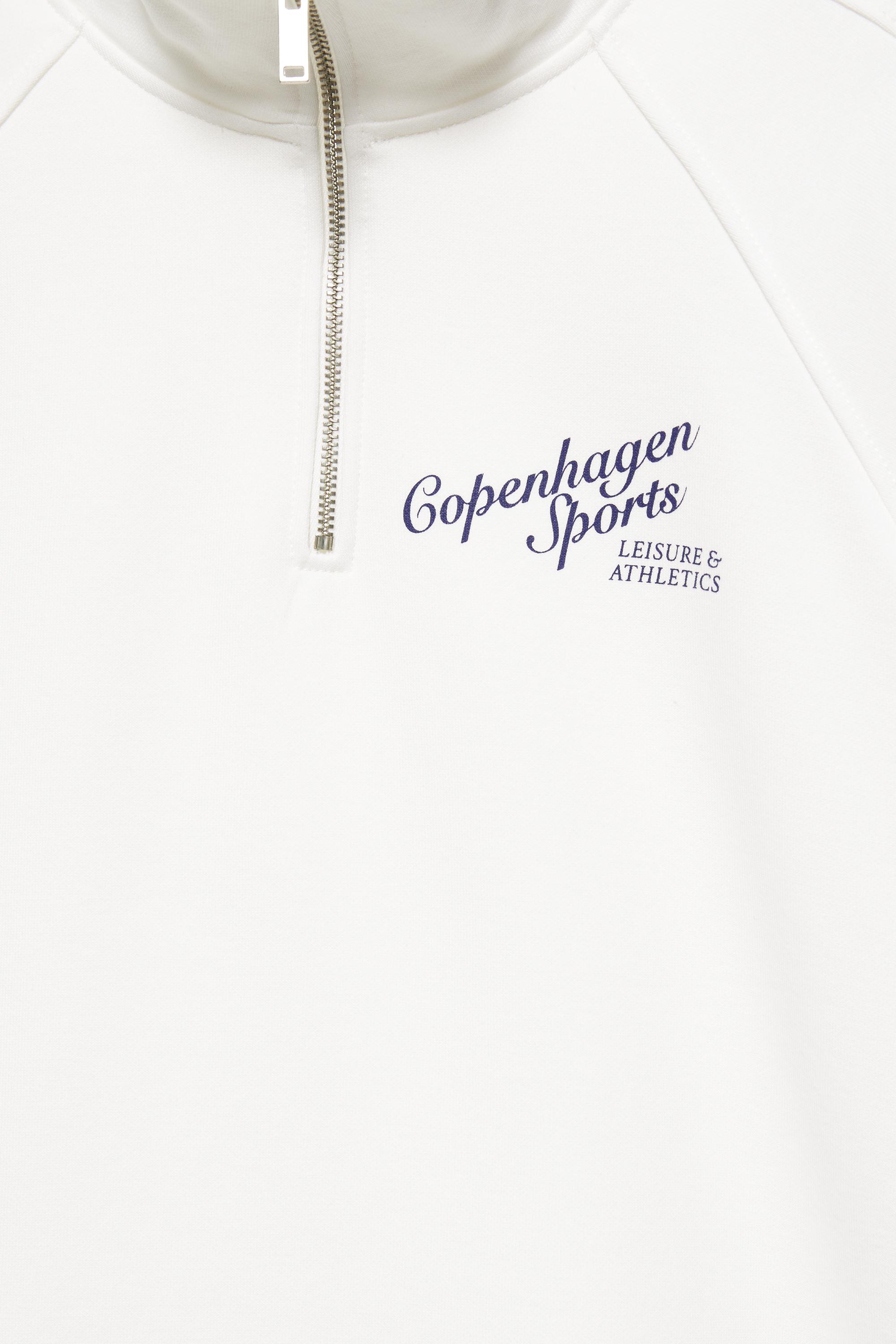 Pull&Bear Fermuarlı grafik sweatshirt görsel 2