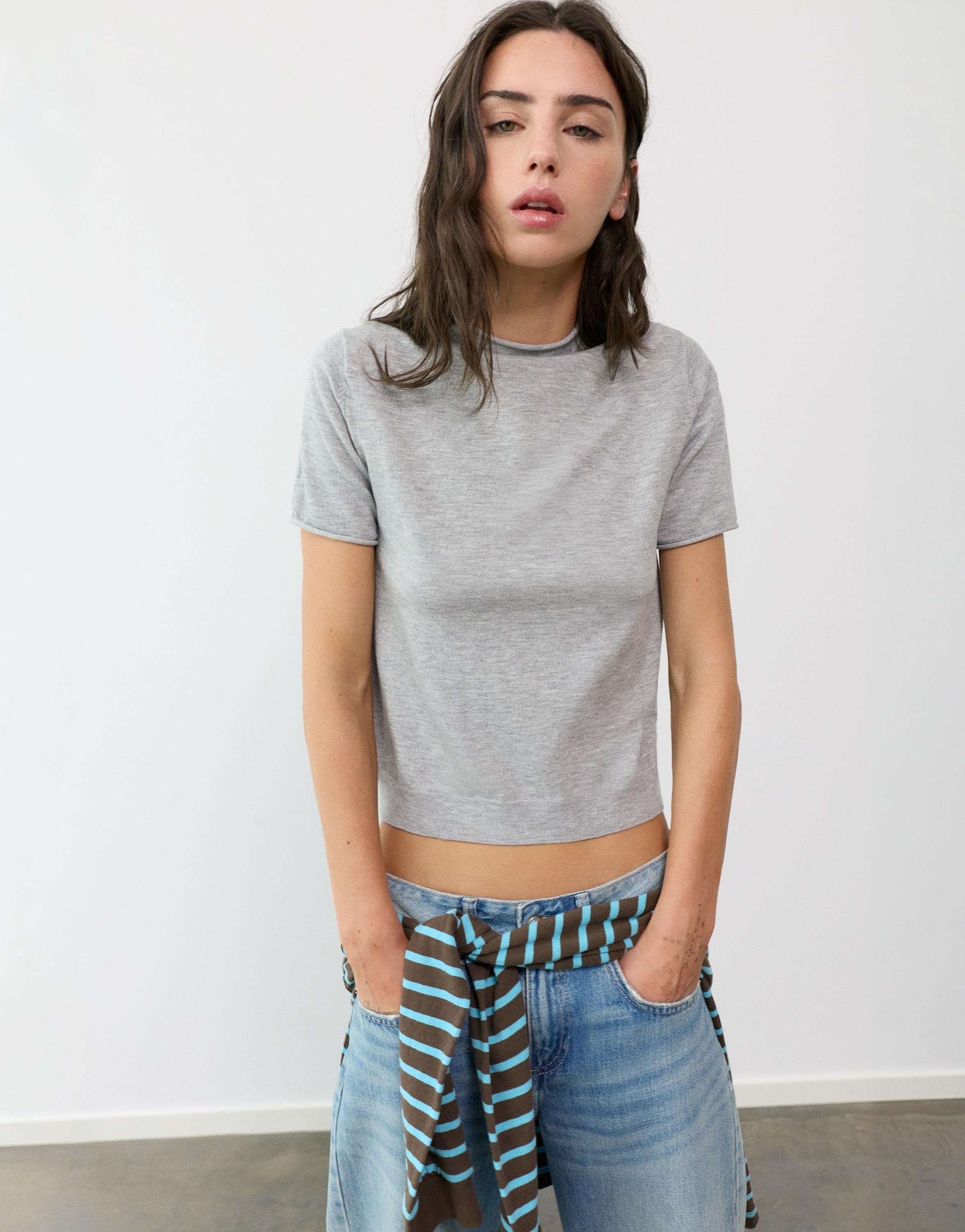 Fine knit short sleeve T-shirt — Grey