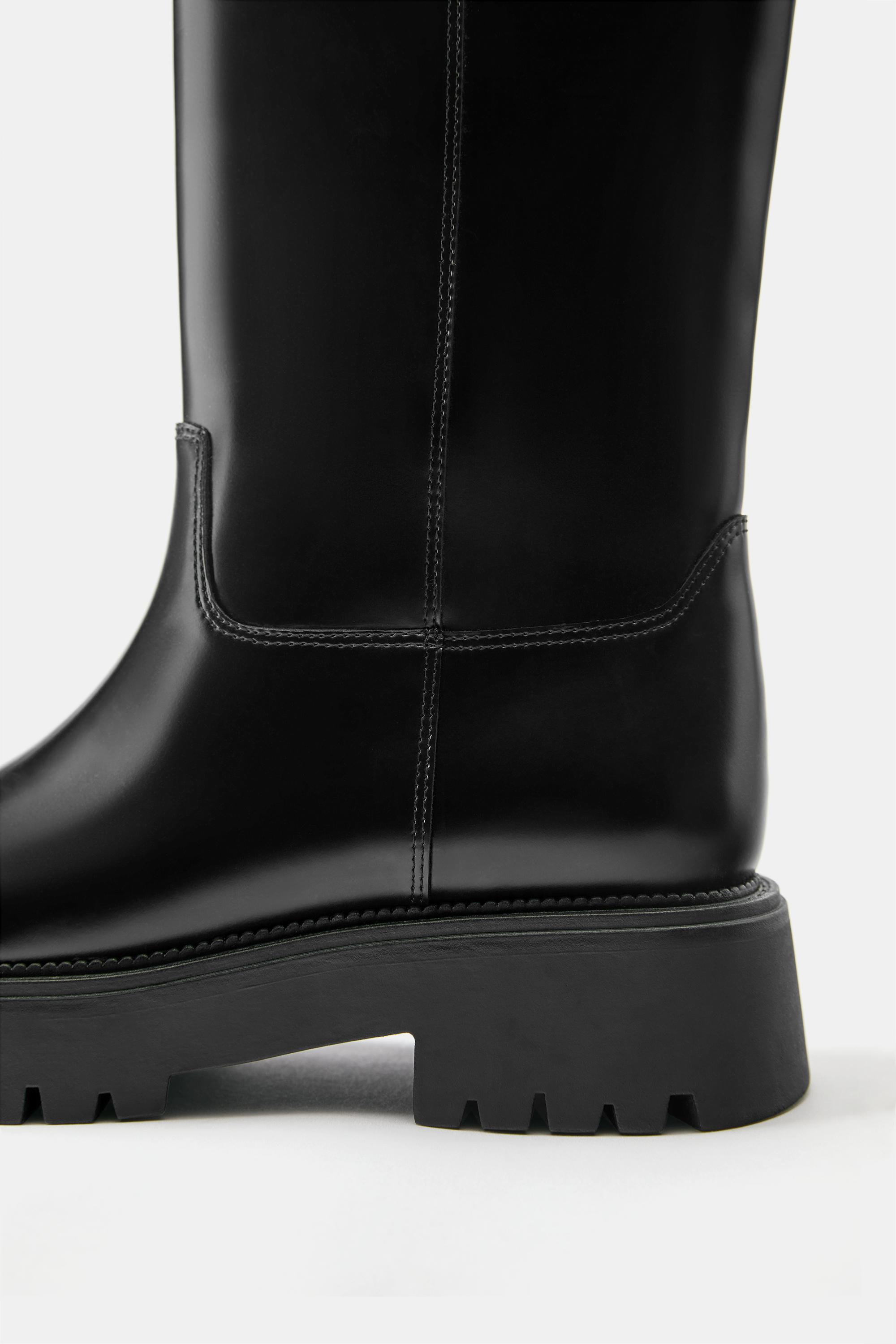 Flat high boots — Black (alternate view)