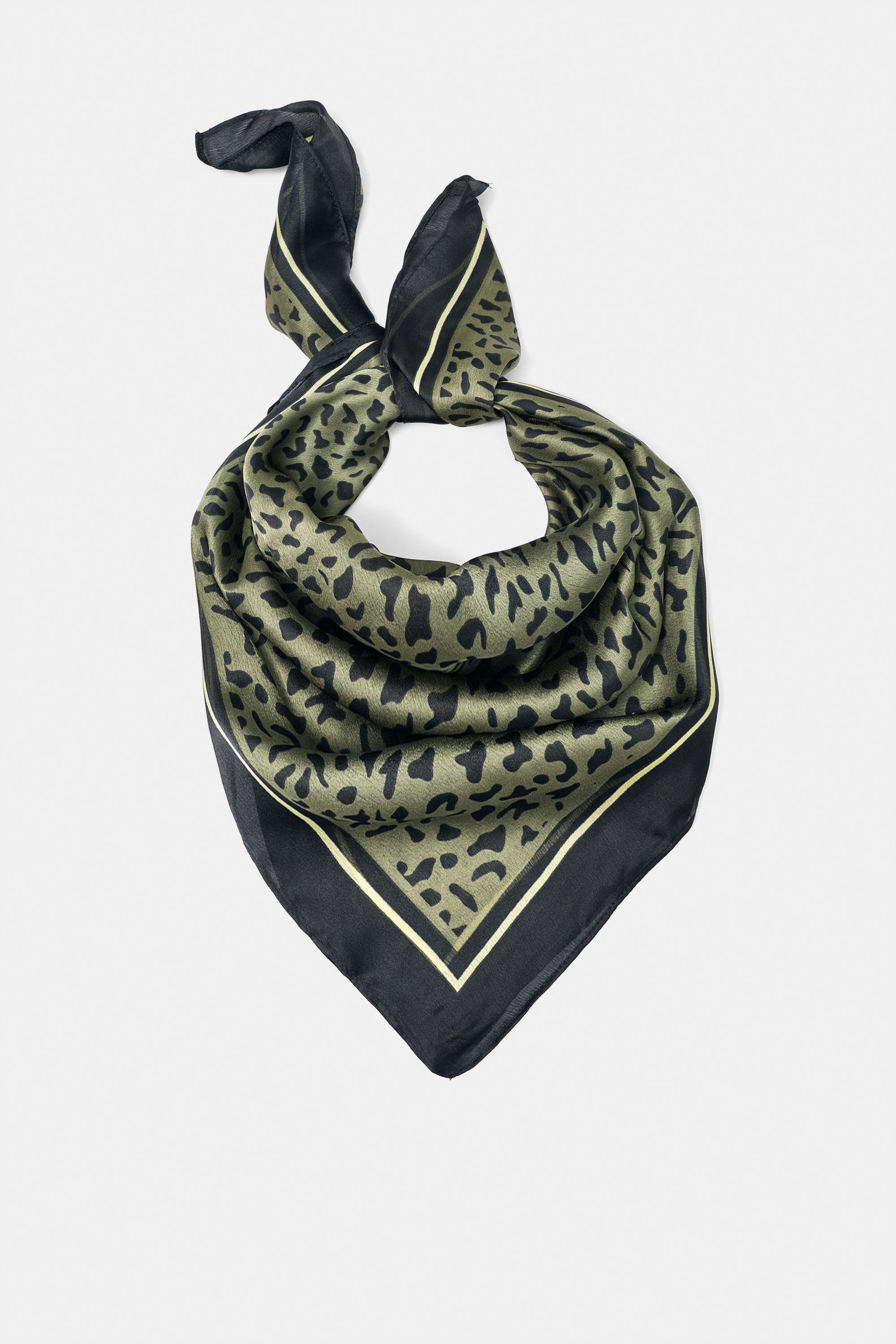 Pull&Bear Leopar desenli bandana görsel 4