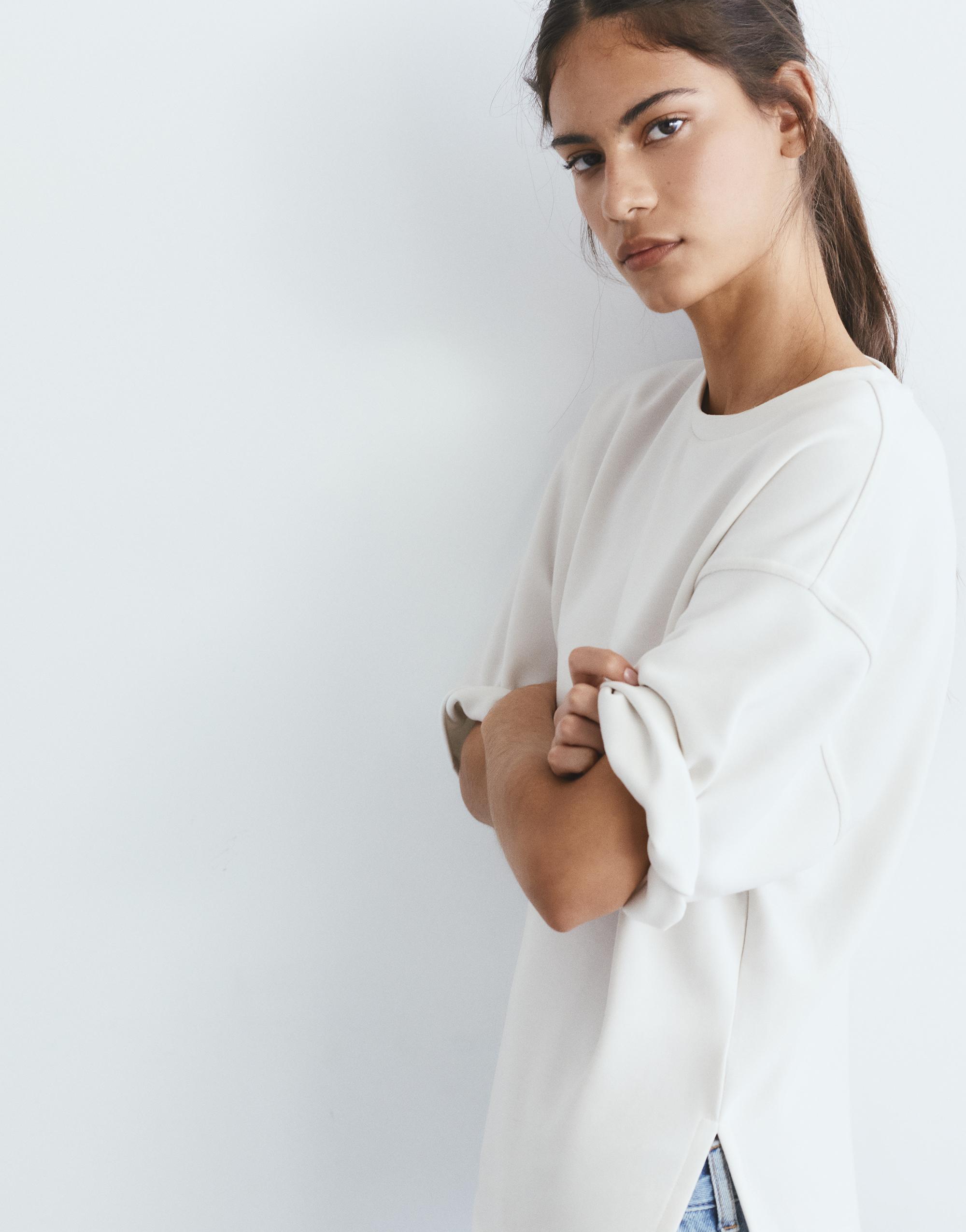 Soft-touch short sleeve T-shirt — Ecru