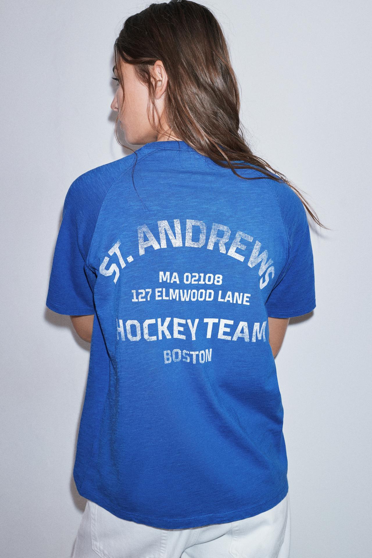 Blue graphic T-shirt — Deep blue