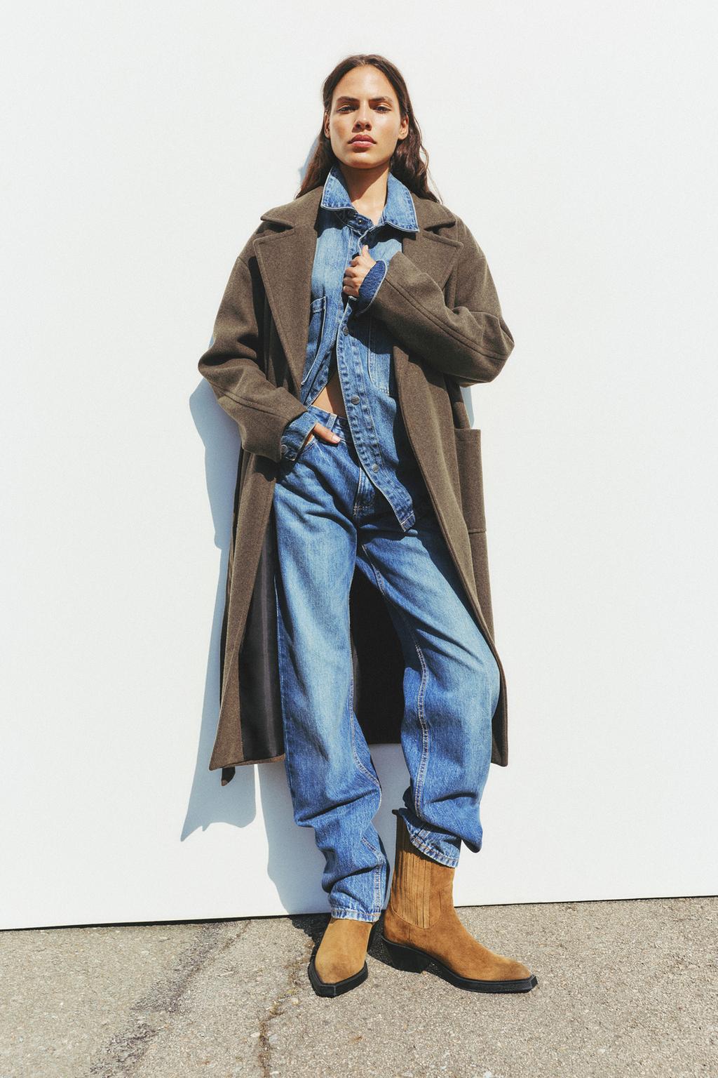 Long felt coat with belt PULL&BEAR