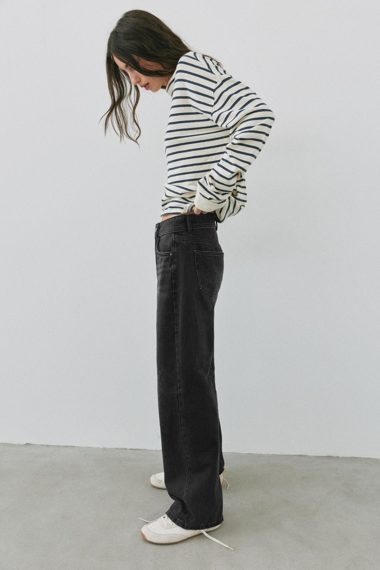 Low-rise straight-leg jeans — Black tone