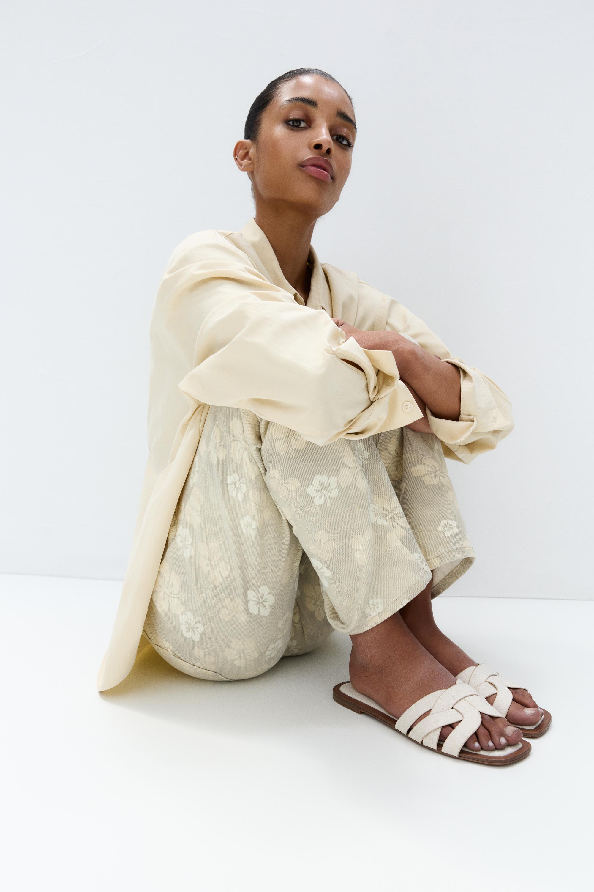 Fabric flat slider sandals — Ecru